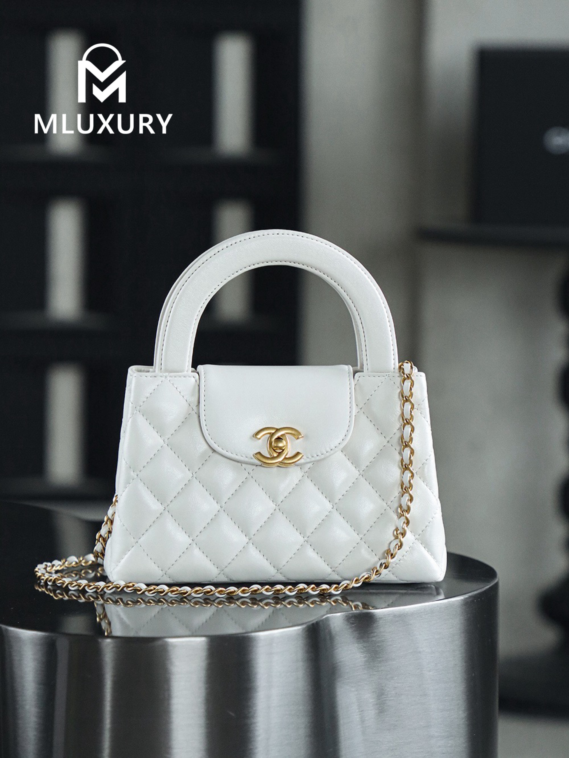 CHANEL 25C Kelly Bag, White&Gold, Calfskin