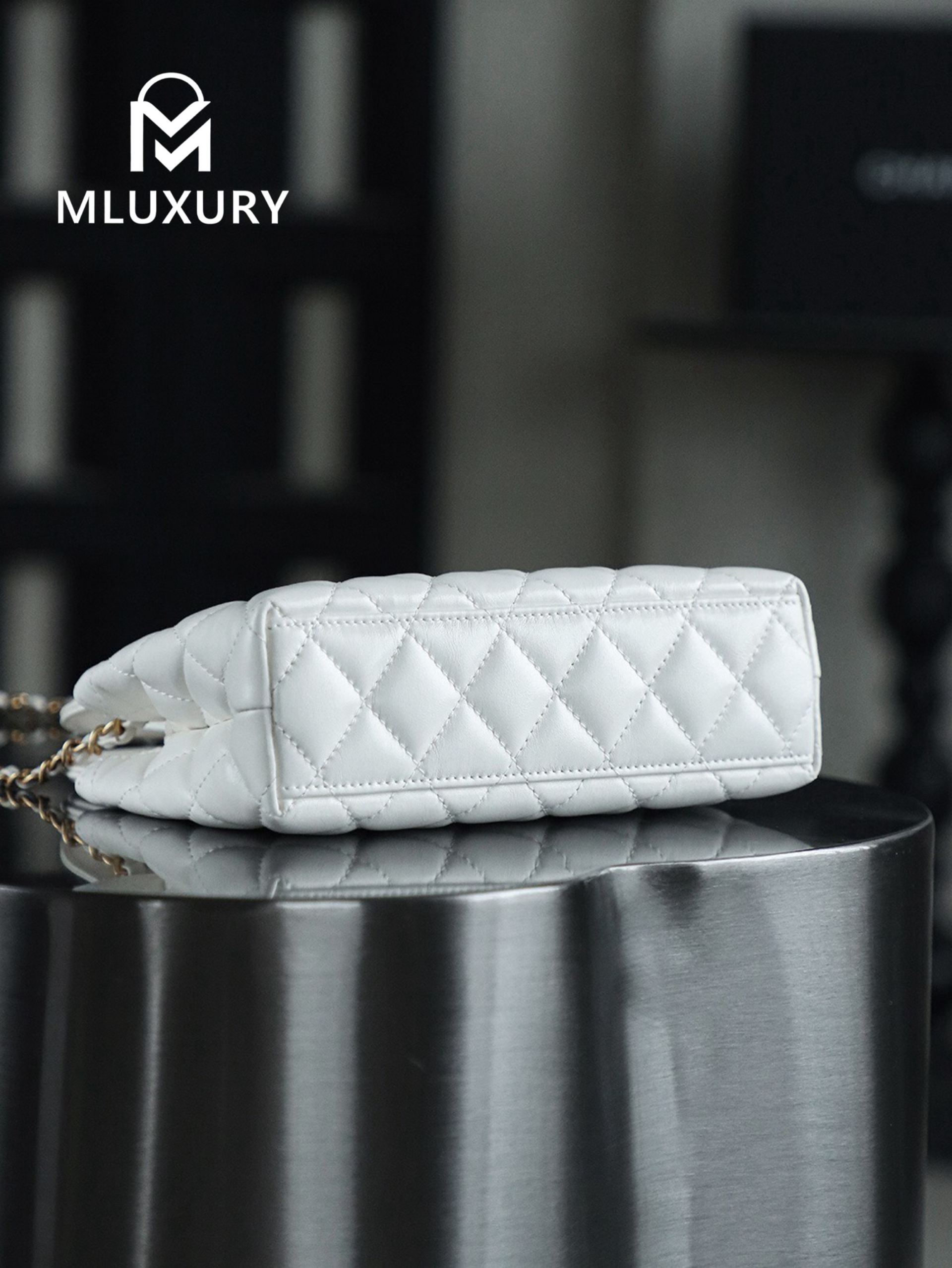 CHANEL 25C Kelly Bag, White&Gold, Calfskin