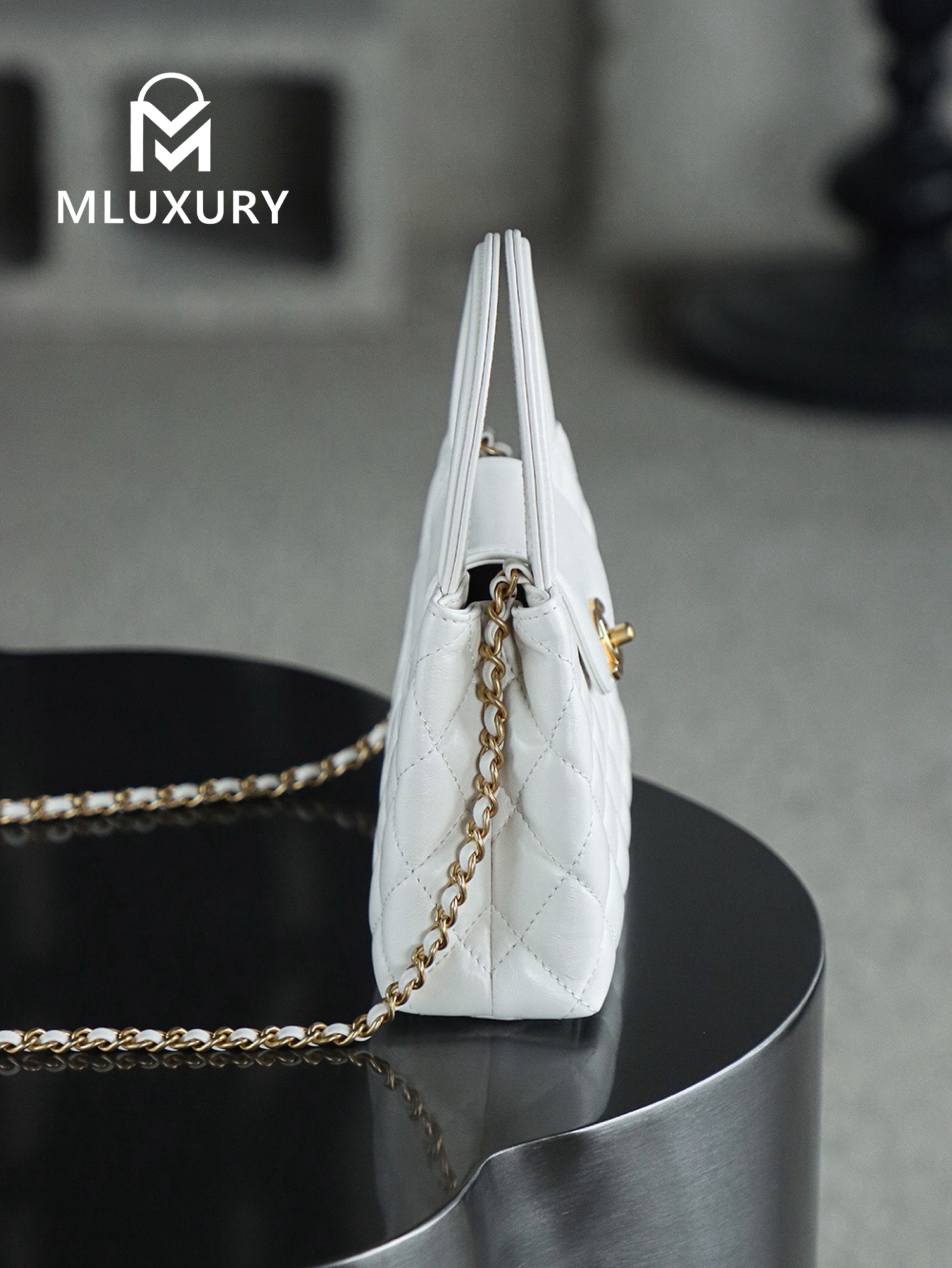 CHANEL 25C Kelly Bag, White&Gold, Calfskin
