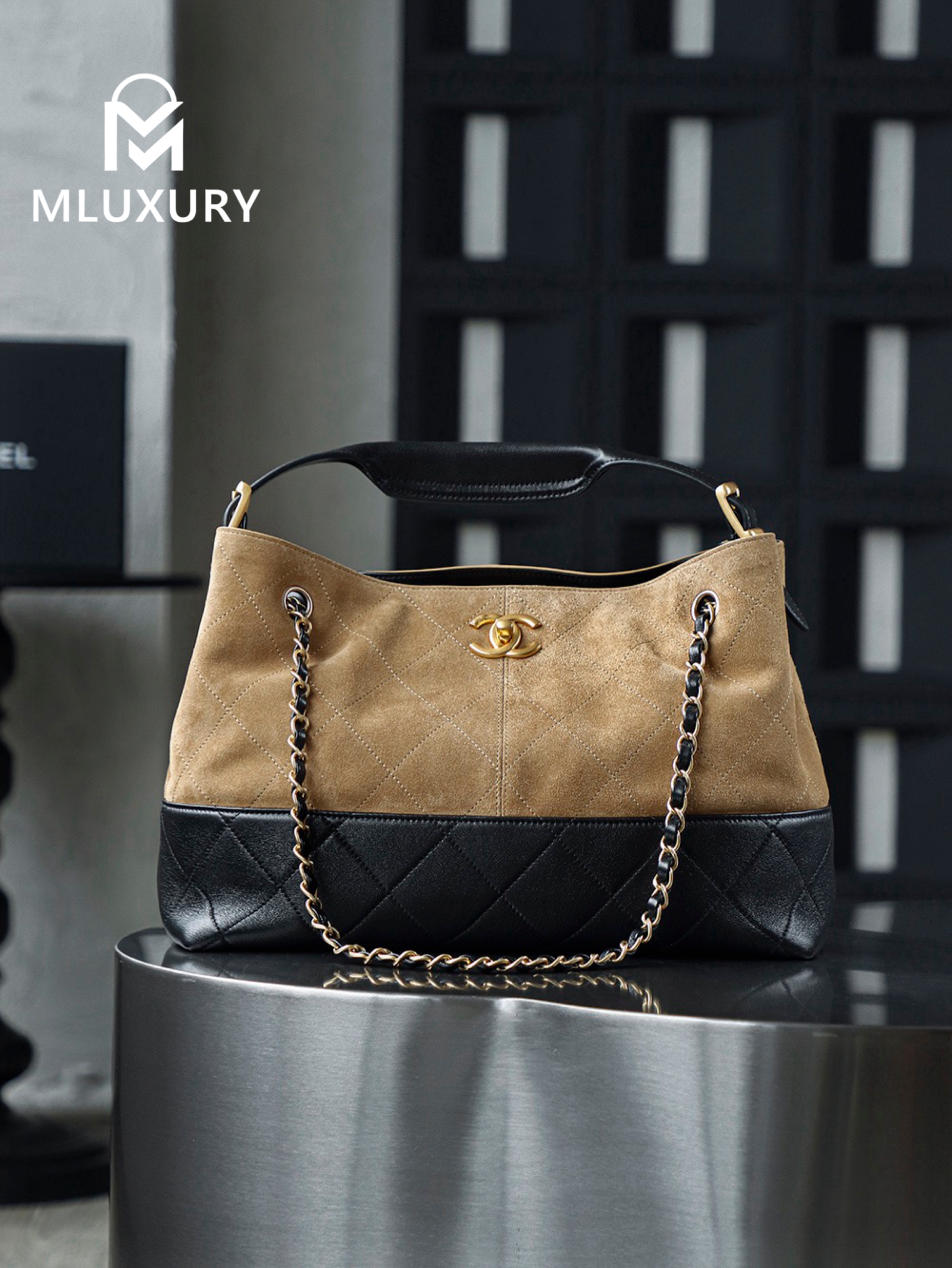 CHANEL 25A Hobo Small Suede Bag, Black/Brown