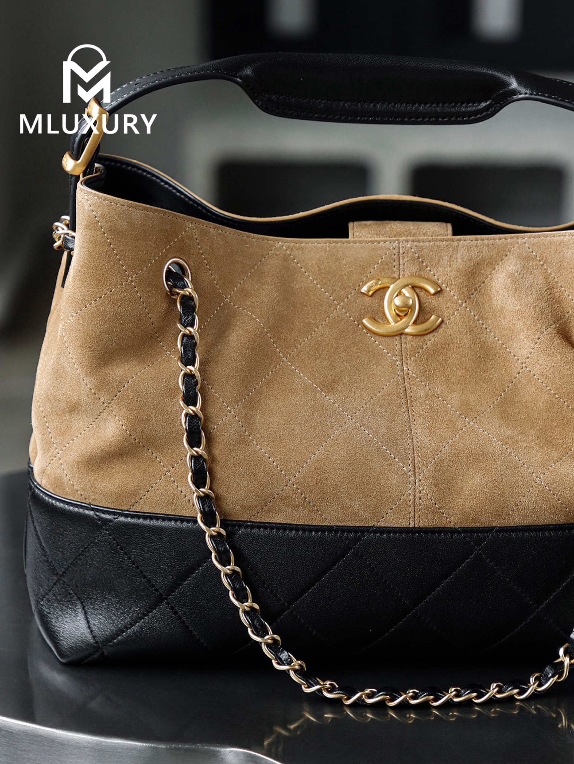 CHANEL 25A Hobo Small Suede Bag, Black/Brown