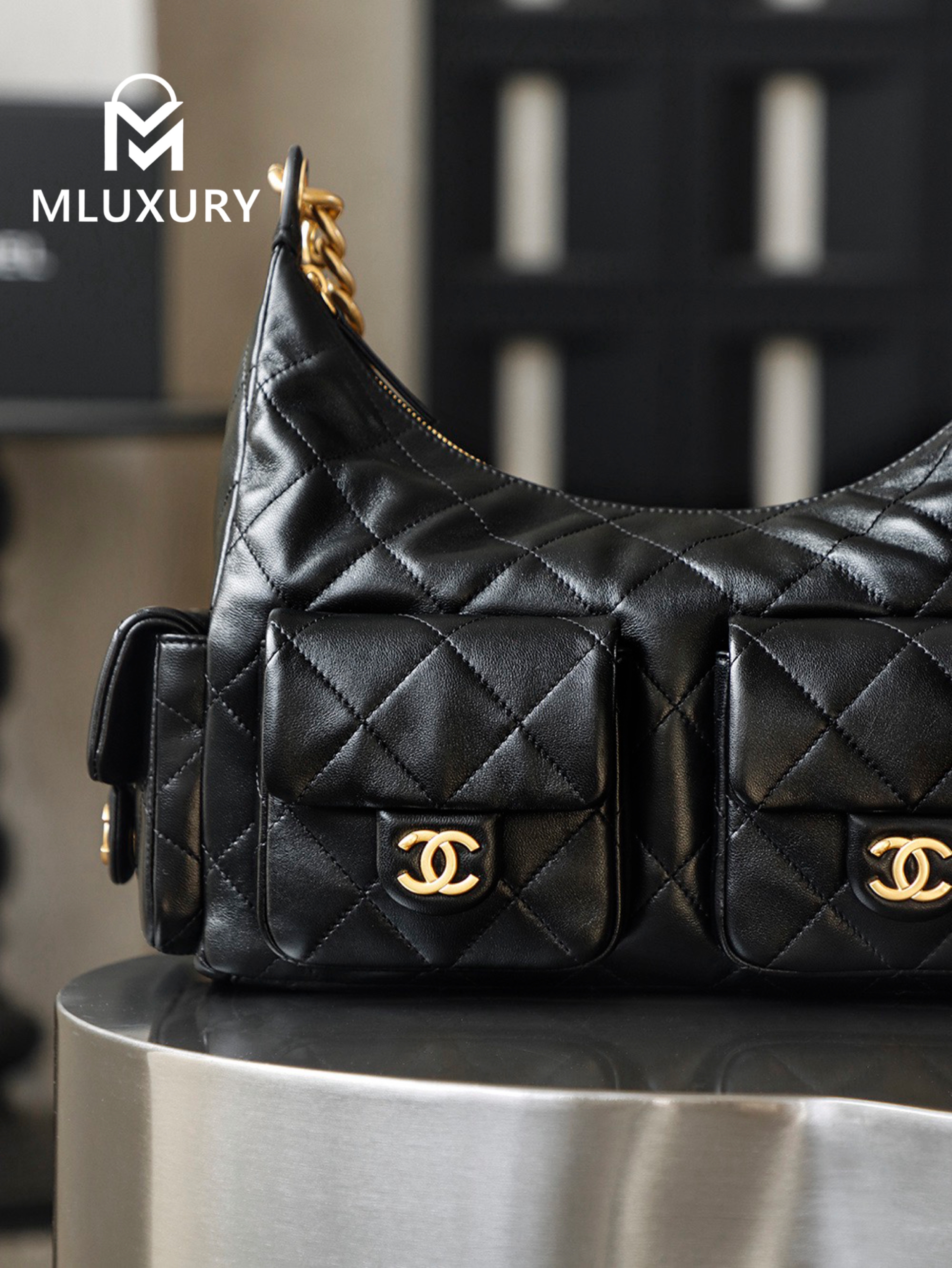 CHANEL 25C Hippie Hobo Bag (Large)