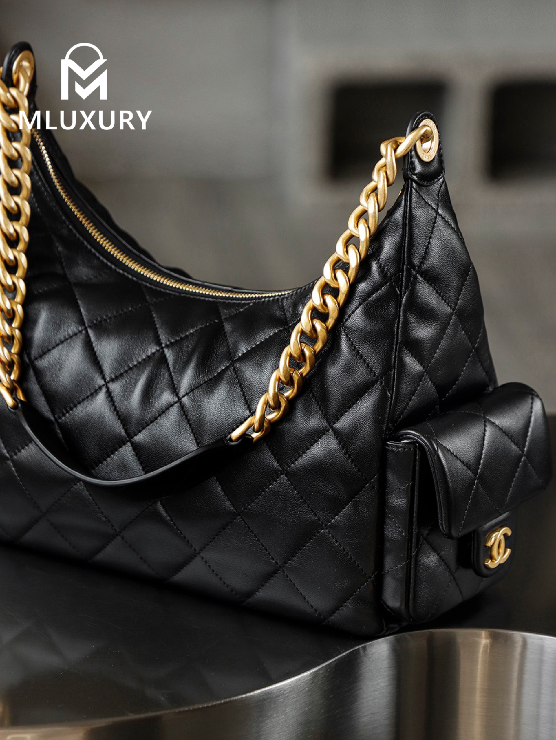 CHANEL 25C Hippie Hobo Bag (Large)