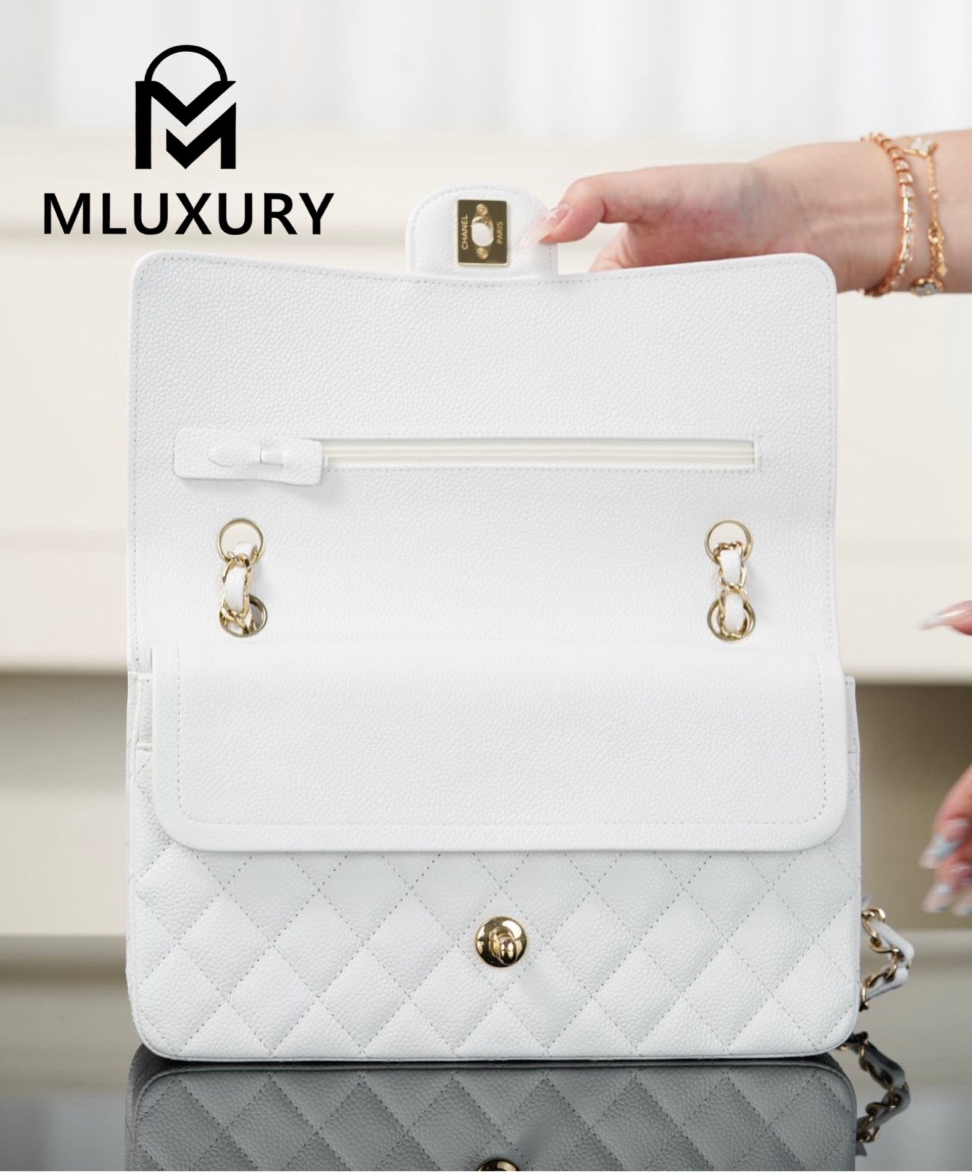 CHANEL CF25 Classic Flap (Medium), White&Gold