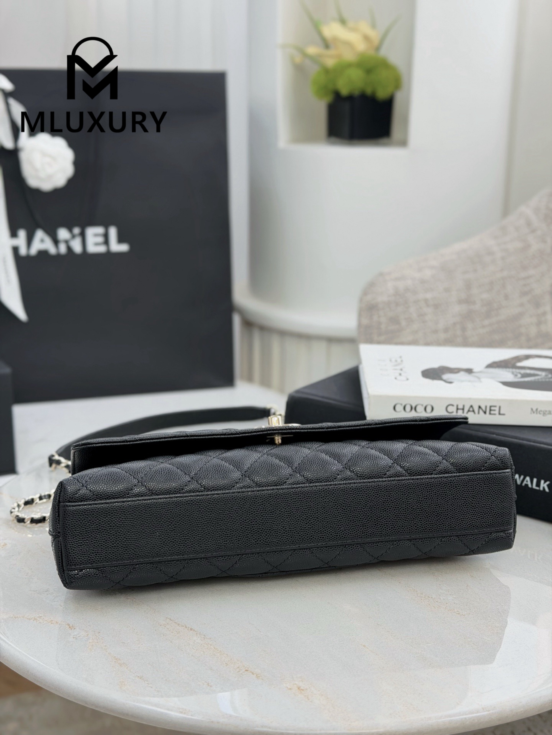 CHANEL 26P Horizontal Coco Handle