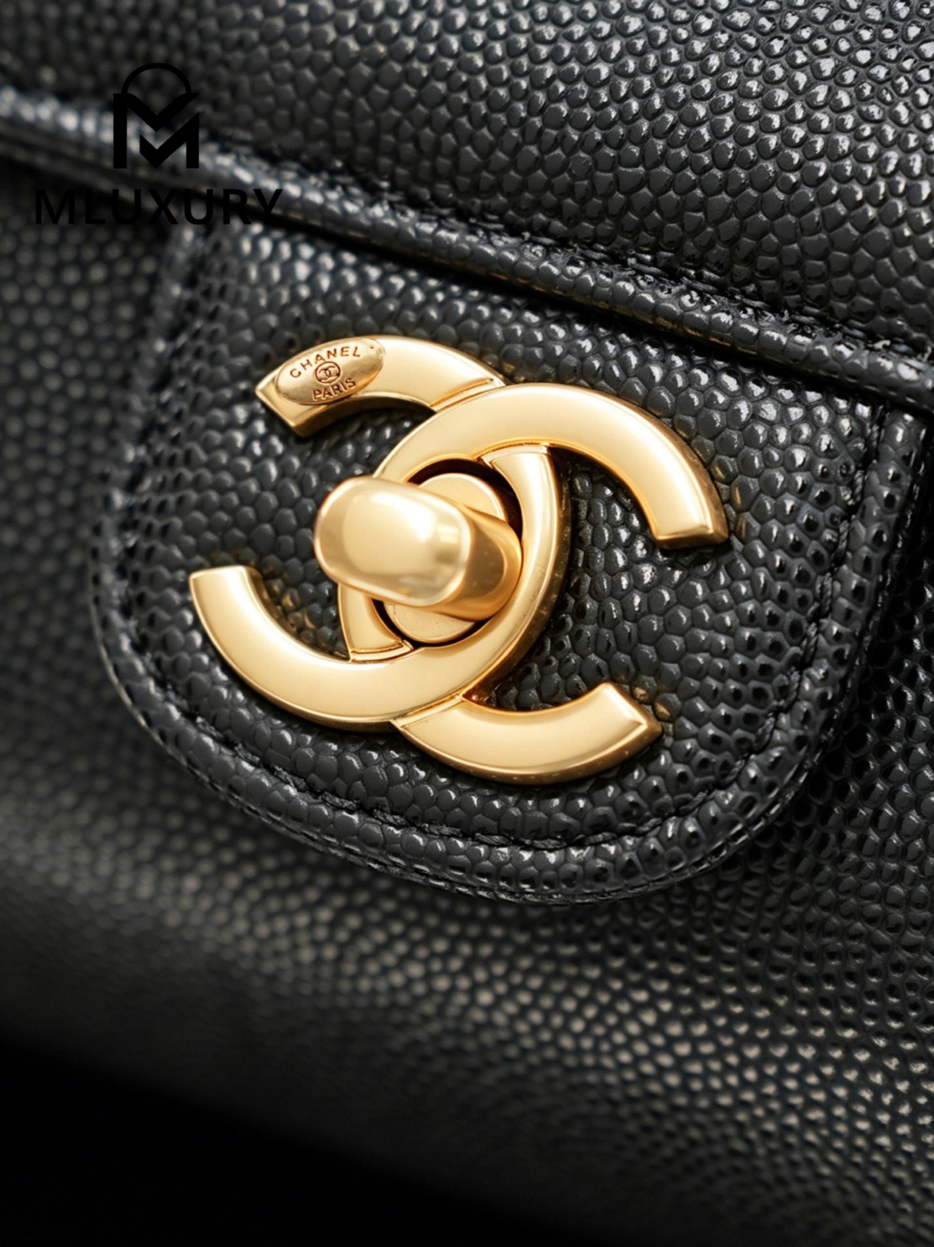 CHANEL 26P Preppy Coco, Black