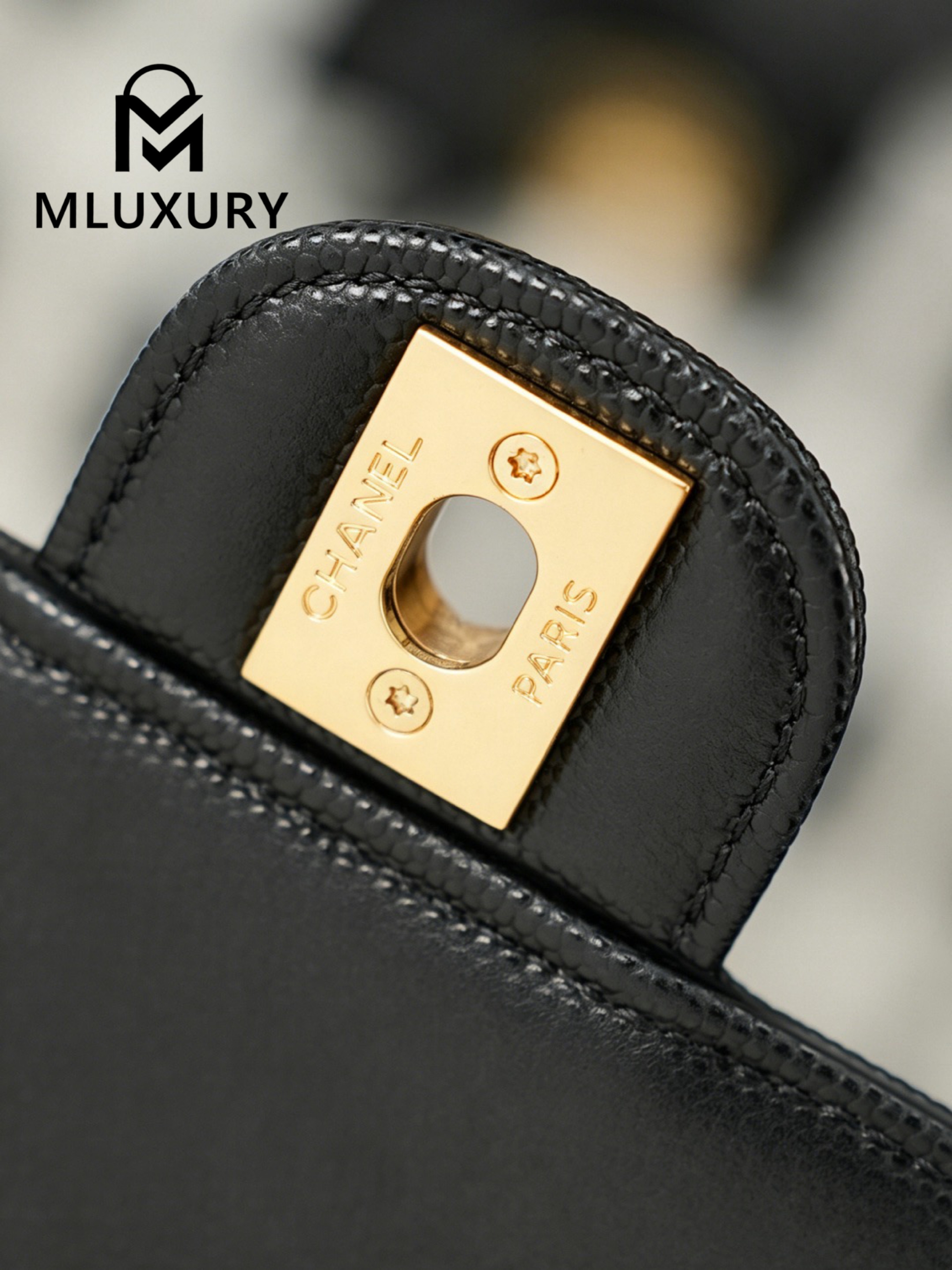 CHANEL 26P Preppy Coco, Black