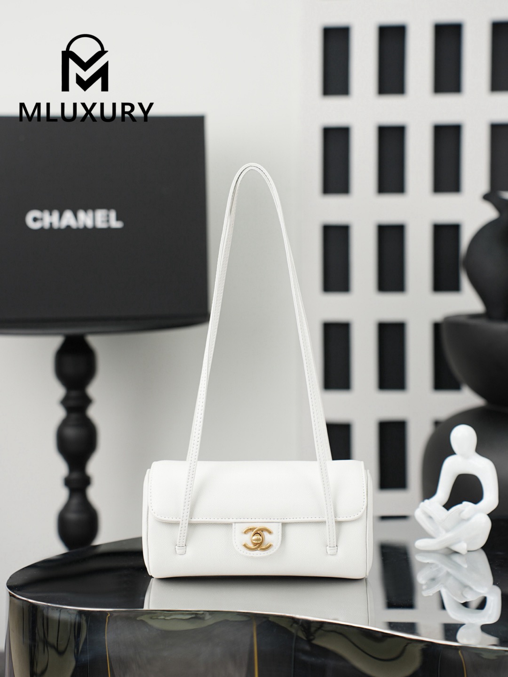 CHANEL 26P Preppy Coco, Milkshake White