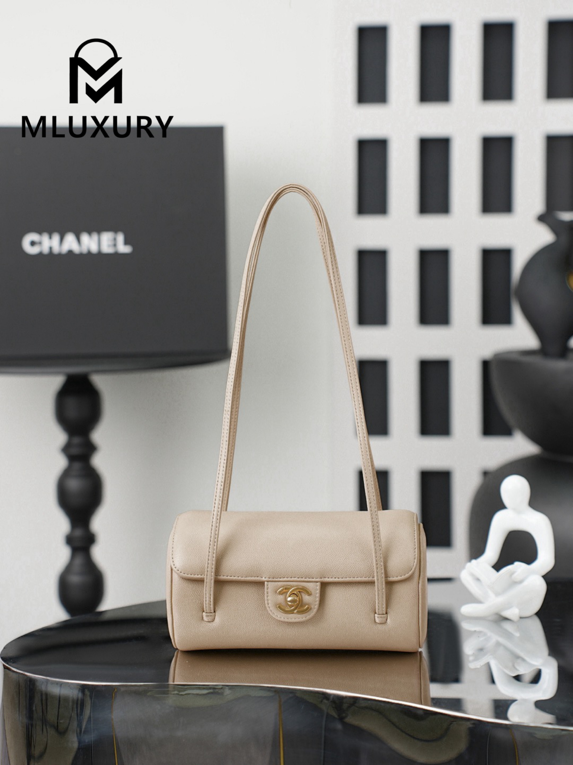 CHANEL 26P Preppy Coco, Apricot