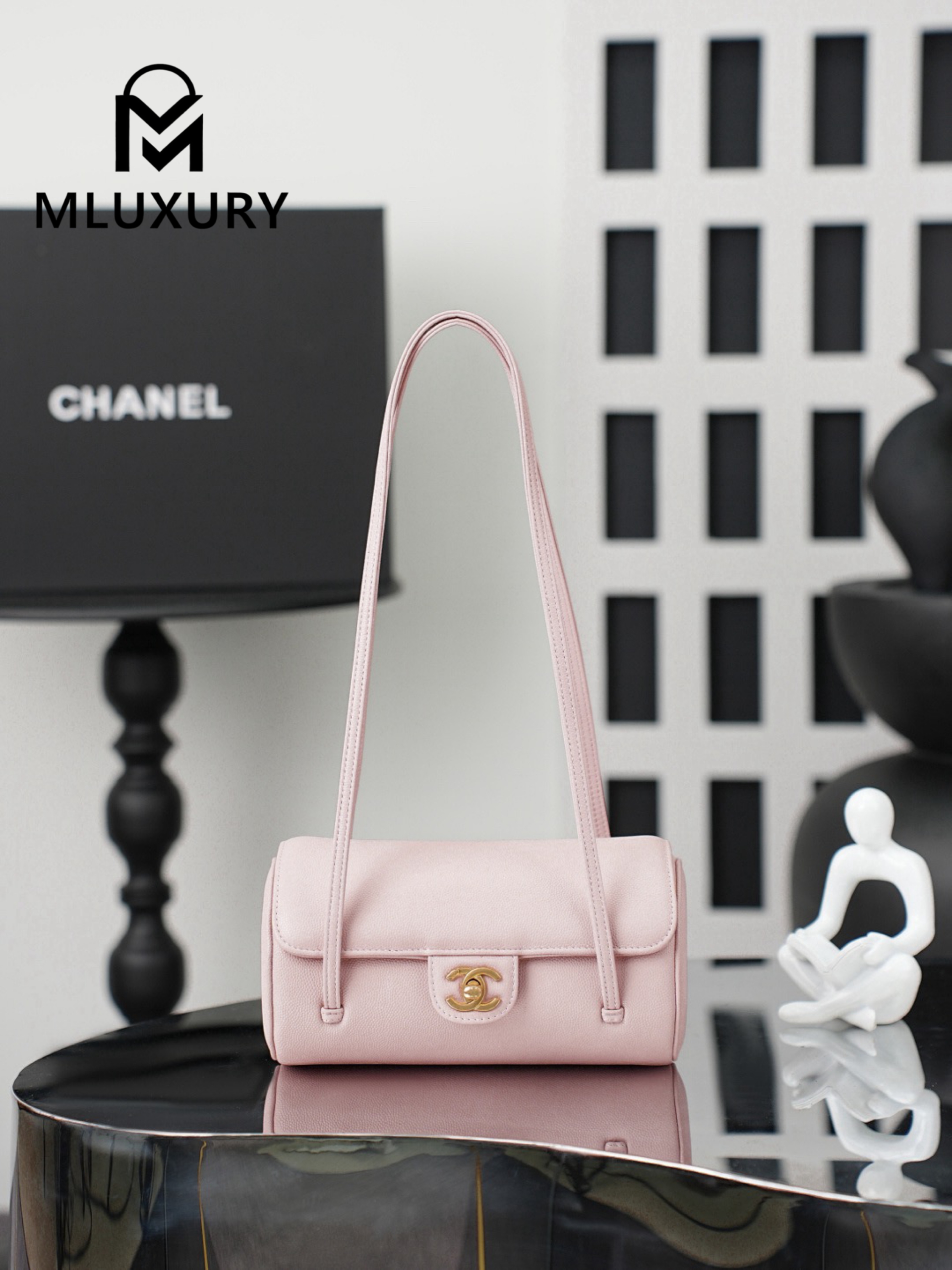 CHANEL 26P Preppy Coco, Pink