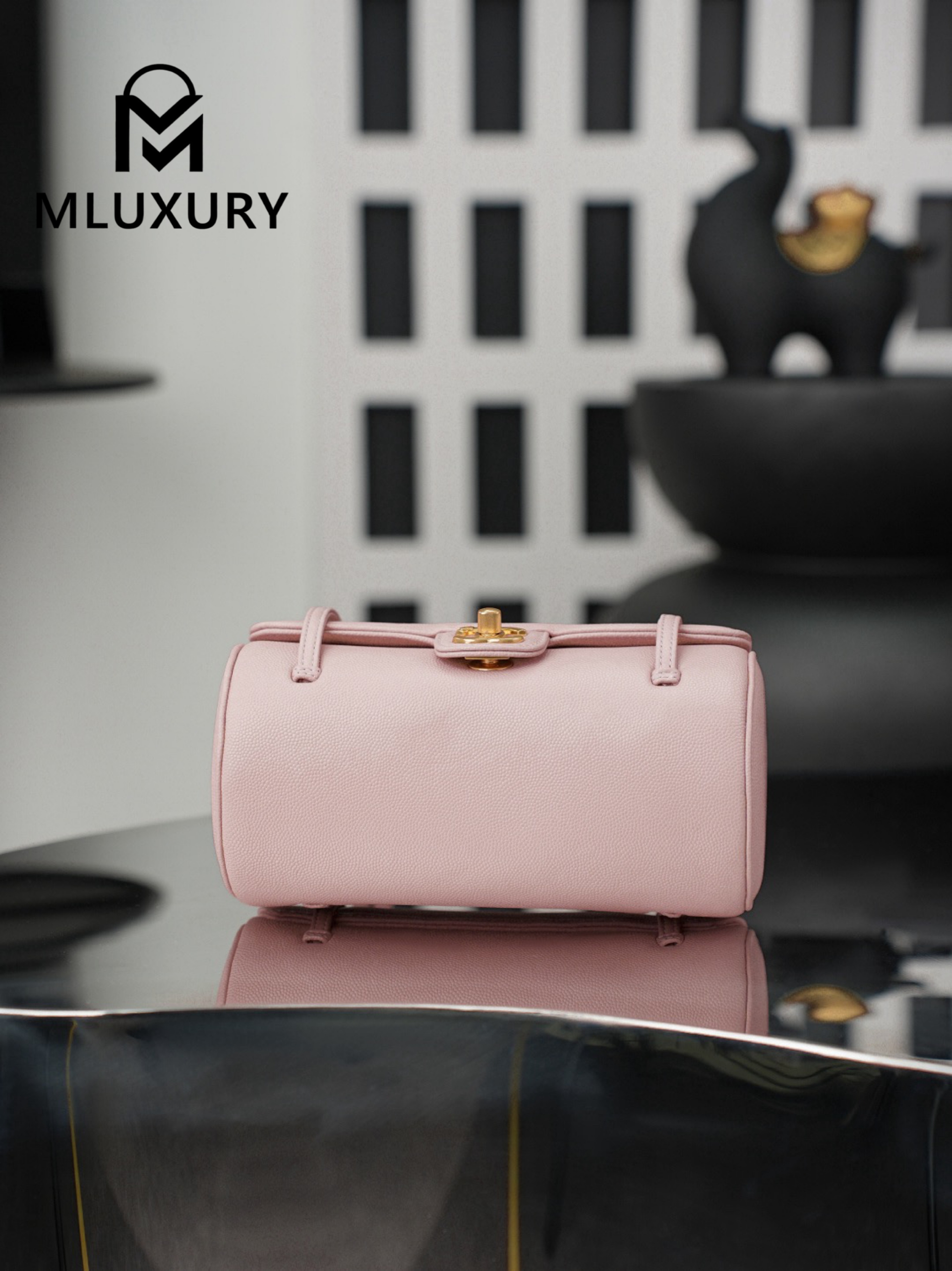 CHANEL 26P Preppy Coco, Pink