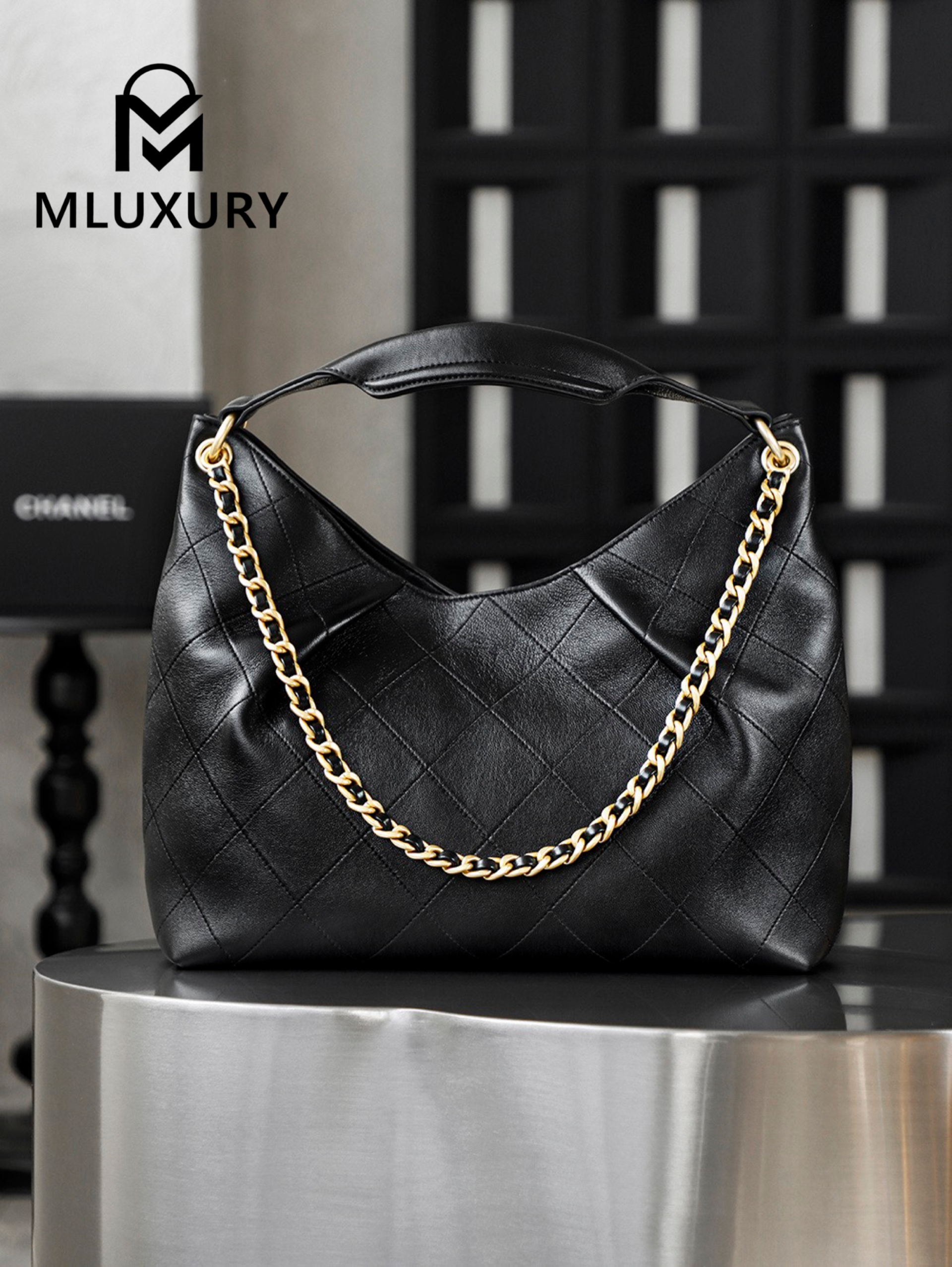 CHANEL 26C Maxi Hippie Hobo Large