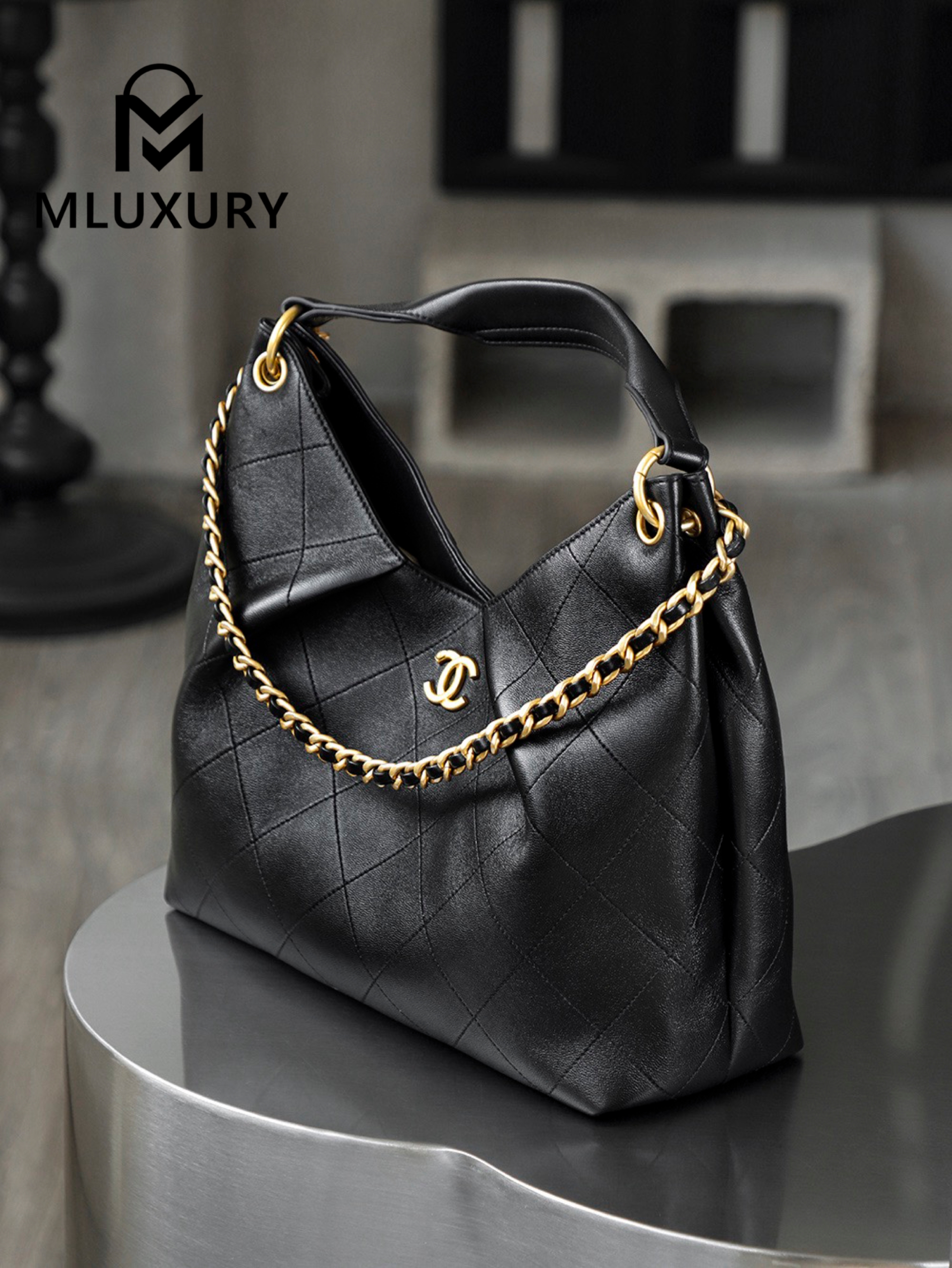 CHANEL 26C Maxi Hippie Hobo Large