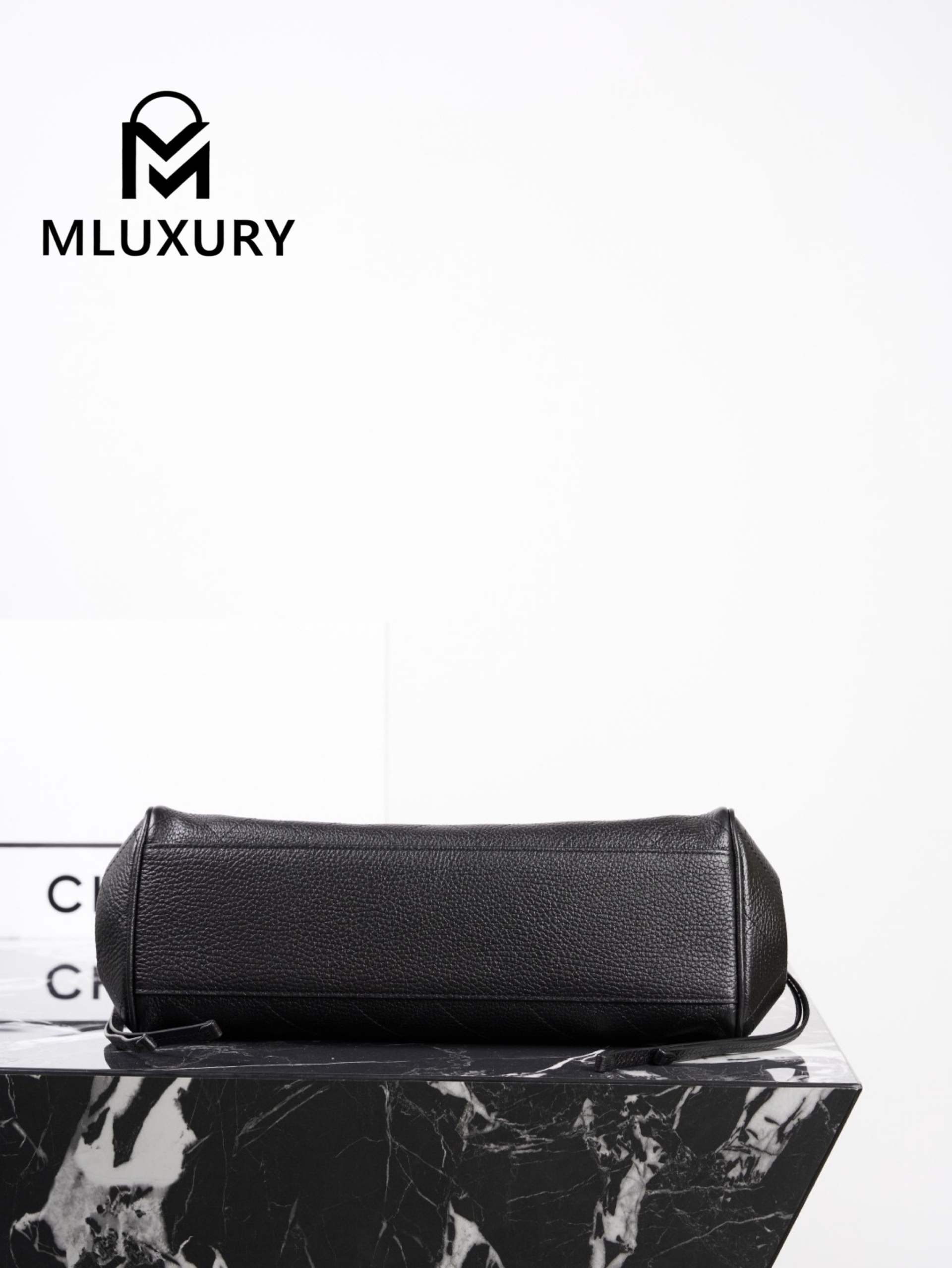CHANEL 26S Baguette, Black