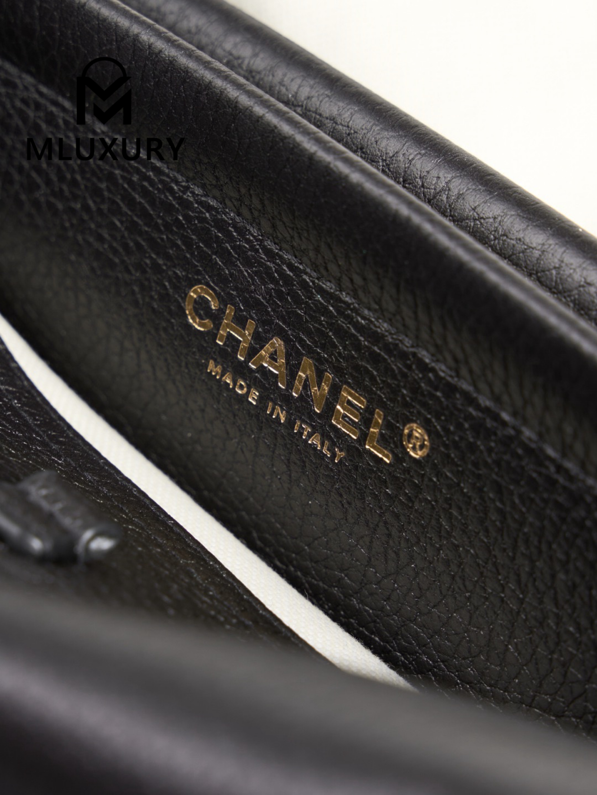 CHANEL 26S Baguette, Black
