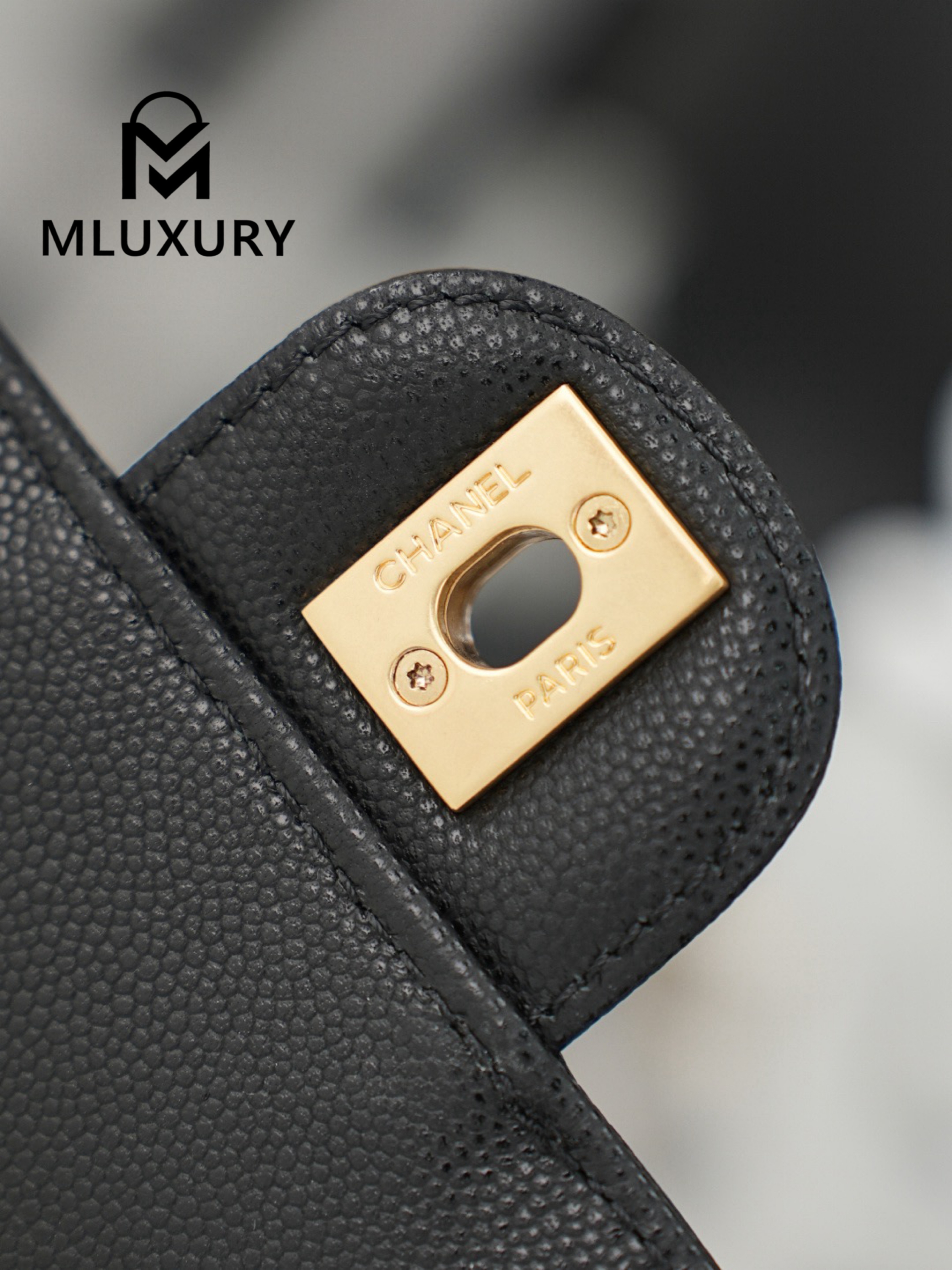 CHANEL 26P Preppy Coco, Black