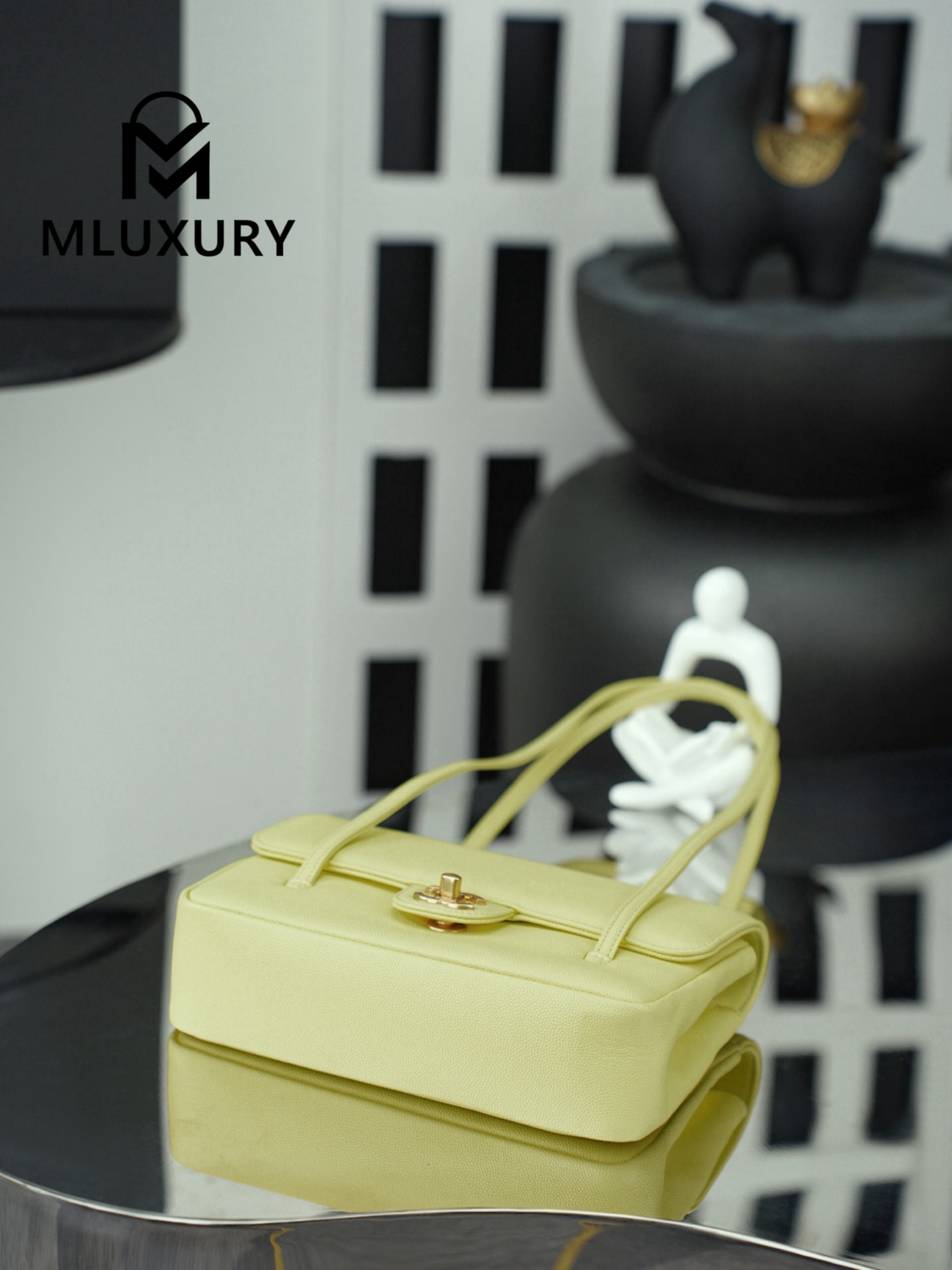 CHANEL 26P Preppy Coco, Yellow