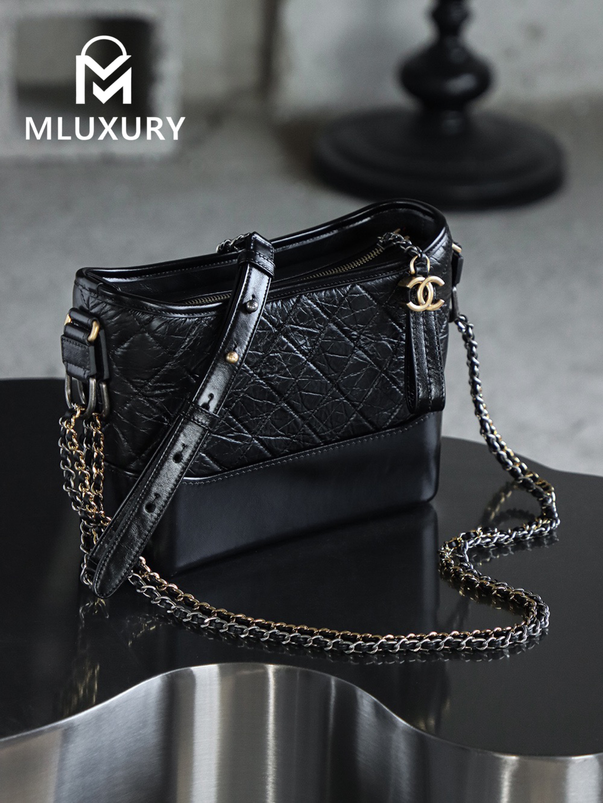 CHANEL Gabrielle HoBo Medium