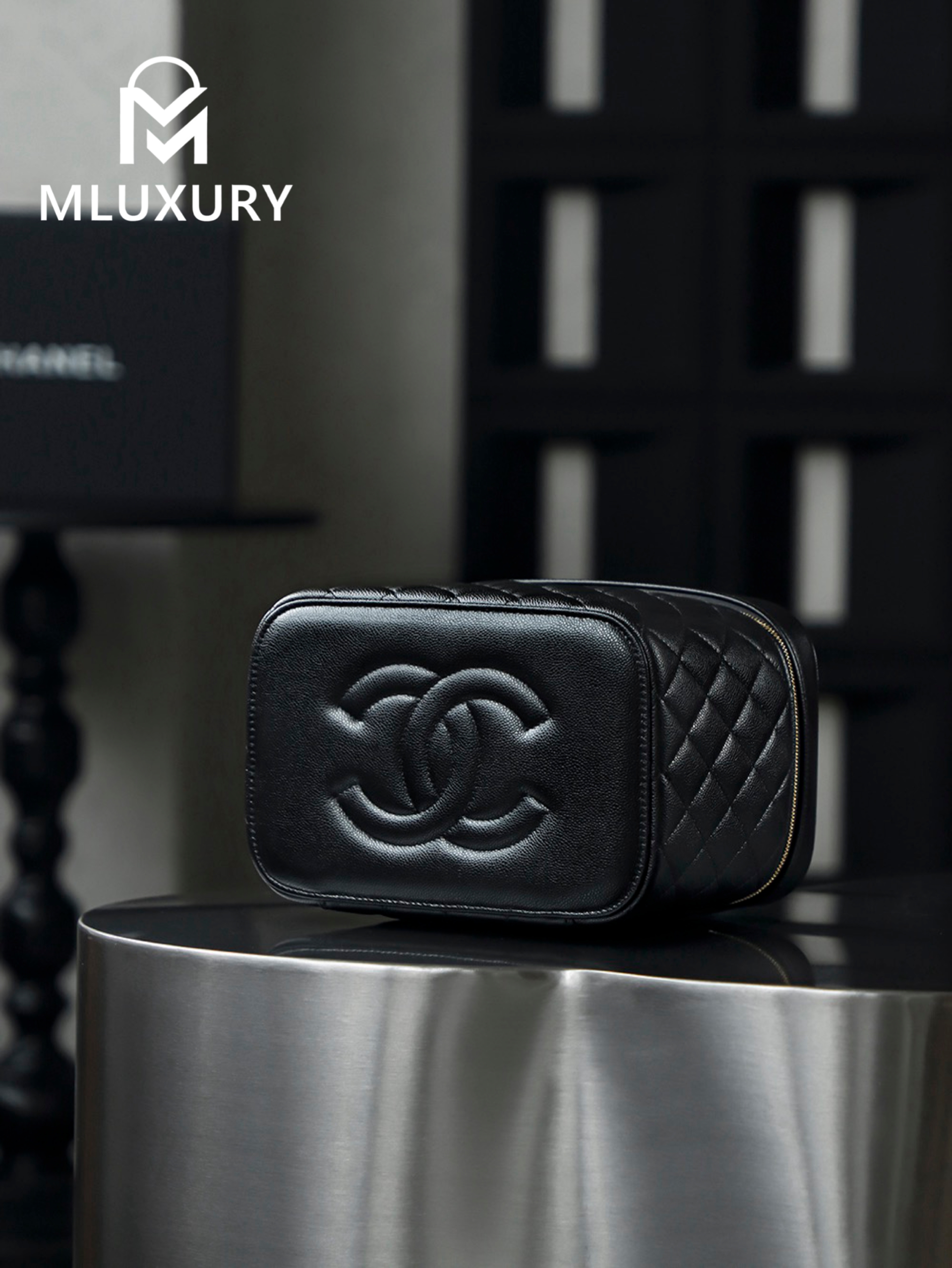 CHANEL 25S Toiletry Bag