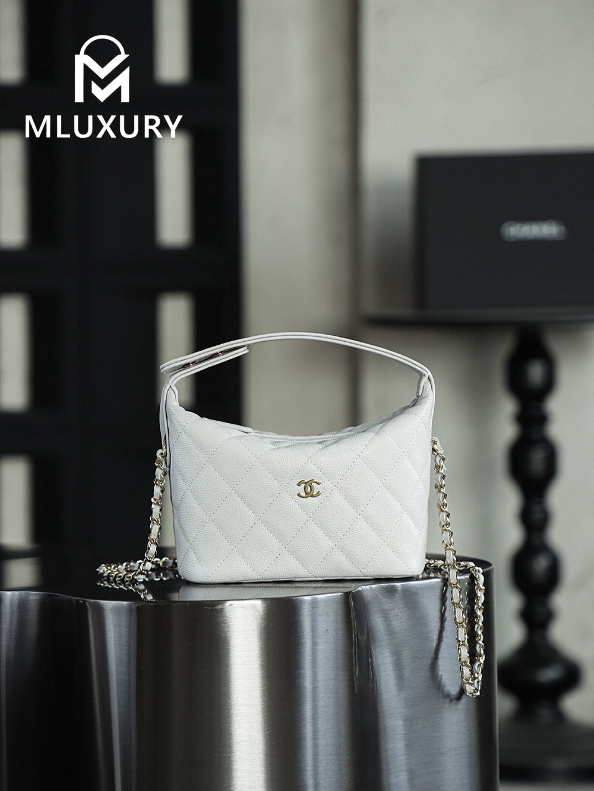 CHANEL 25C LP Lunch Box Bag, White