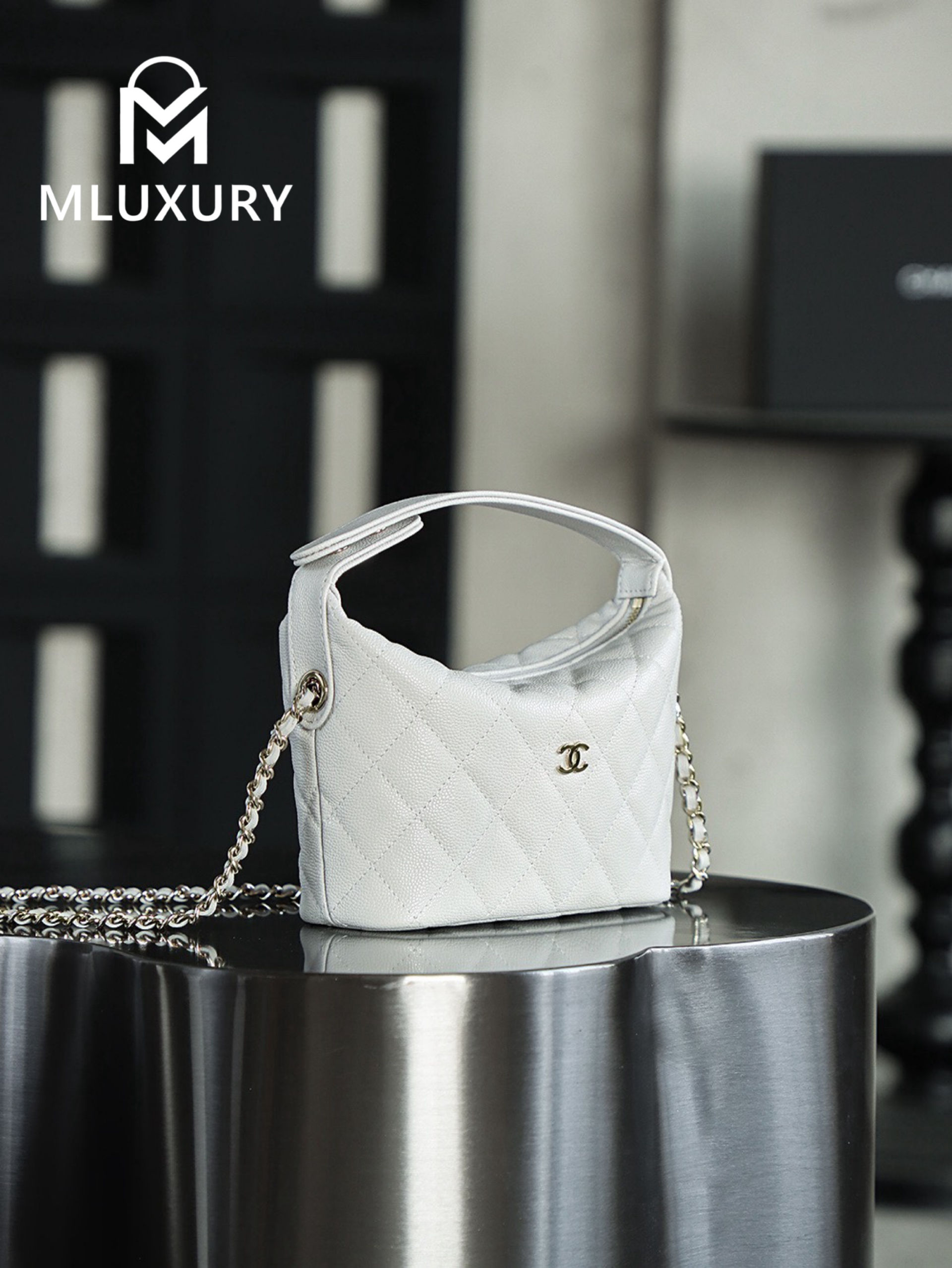 CHANEL 25C LP Lunch Box Bag, White