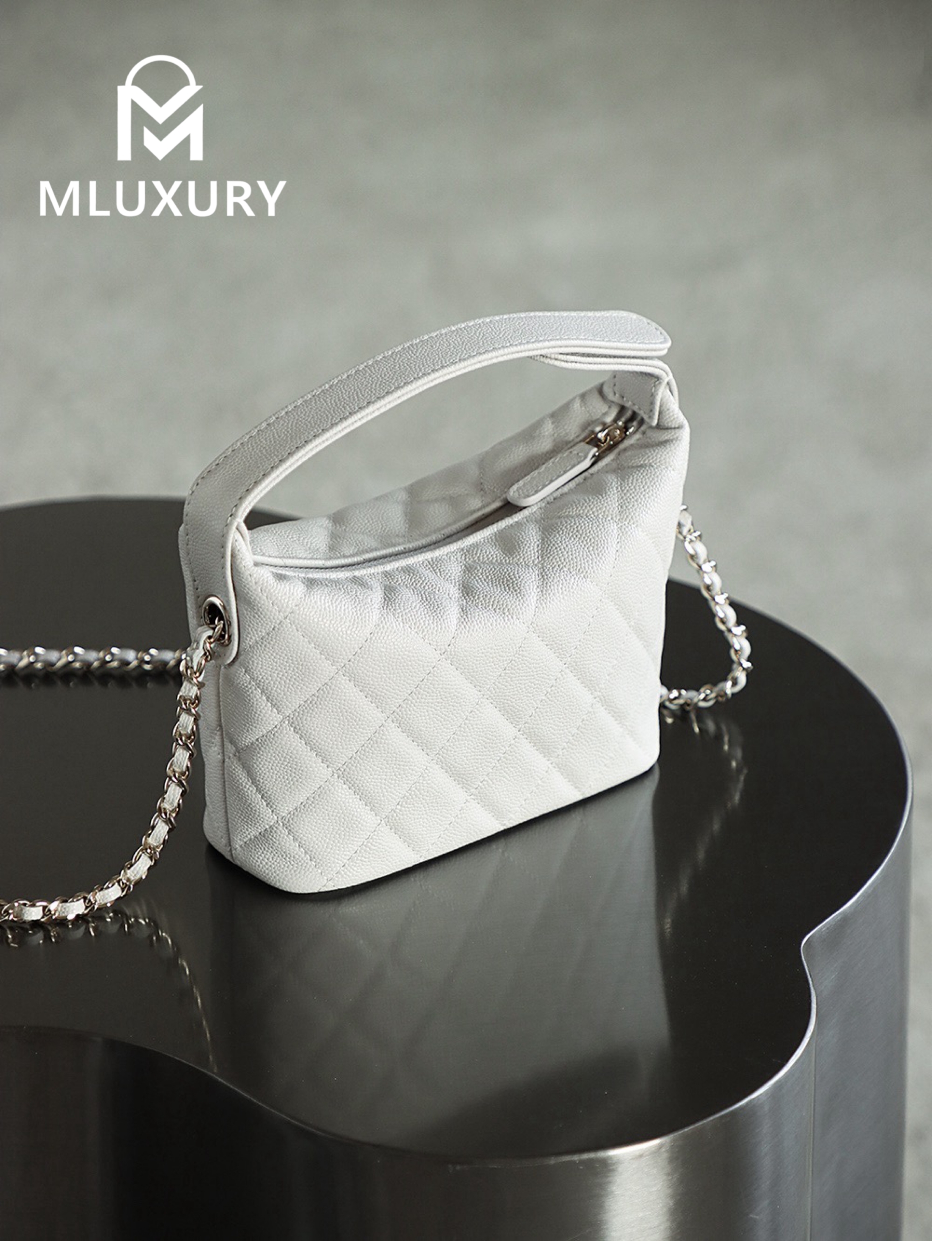 CHANEL 25C LP Lunch Box Bag, White