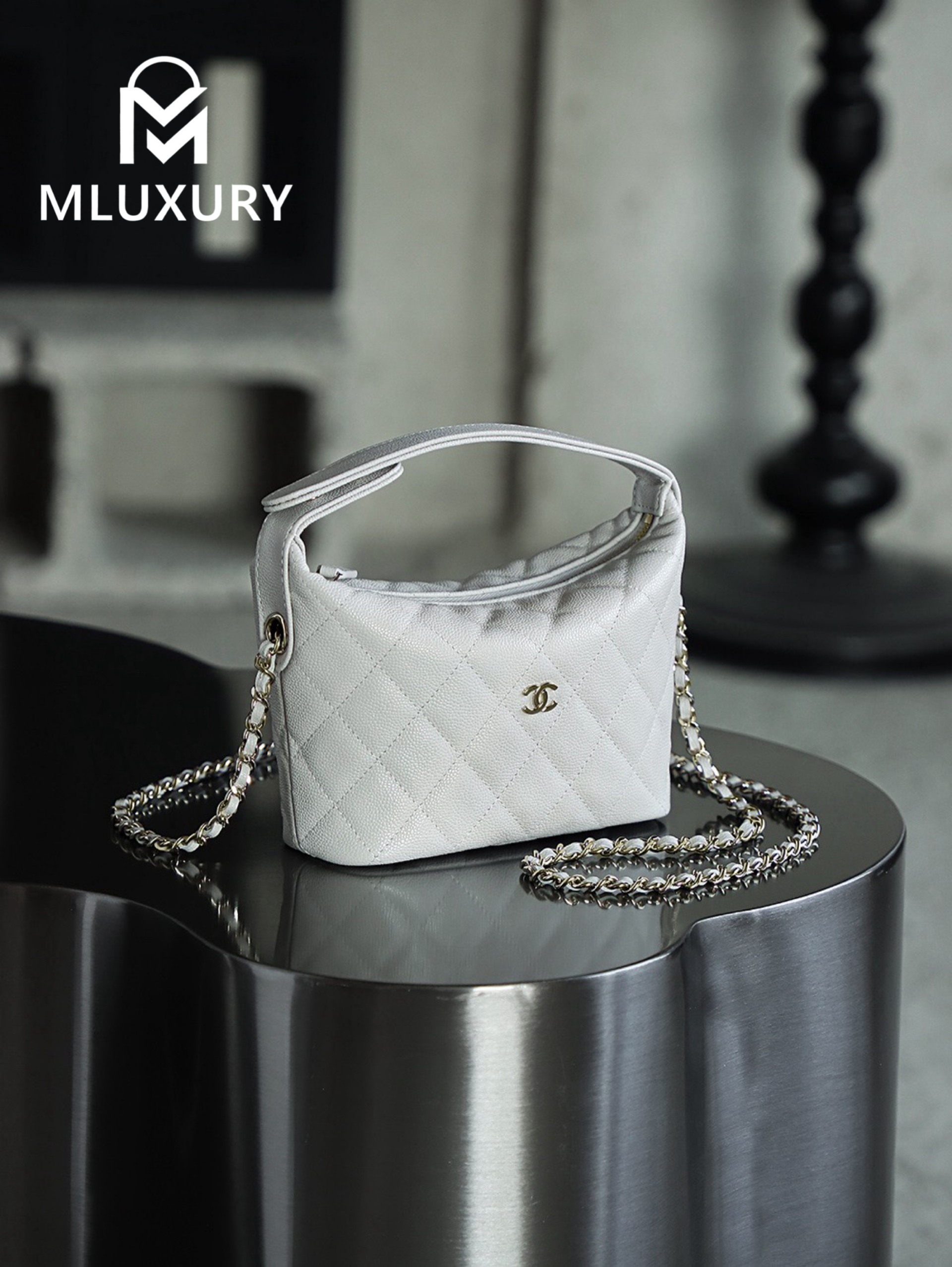 CHANEL 25C LP Lunch Box Bag, White