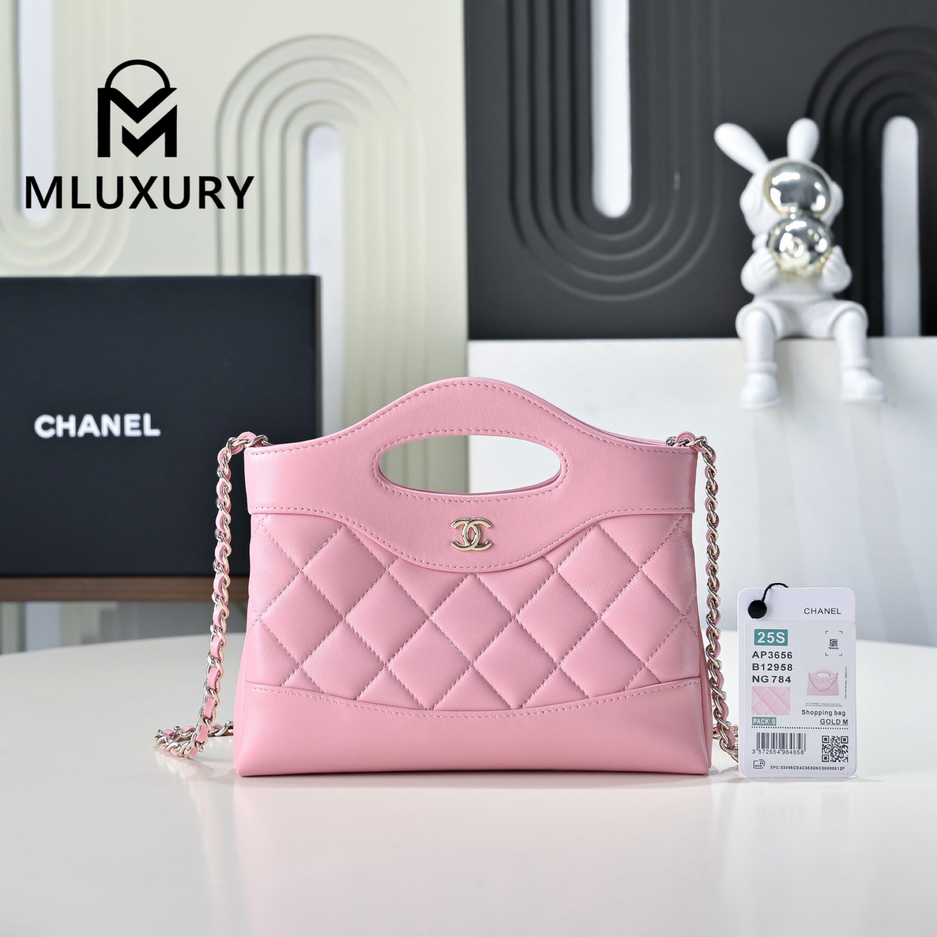 CHANEL 24S 31bag nano, Pink