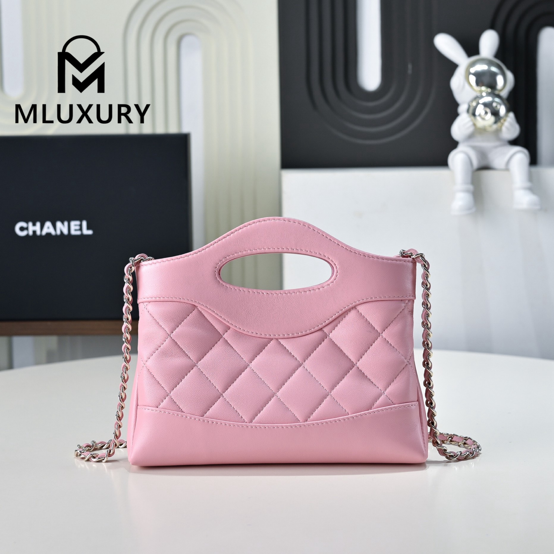 CHANEL 24S 31bag nano, Pink