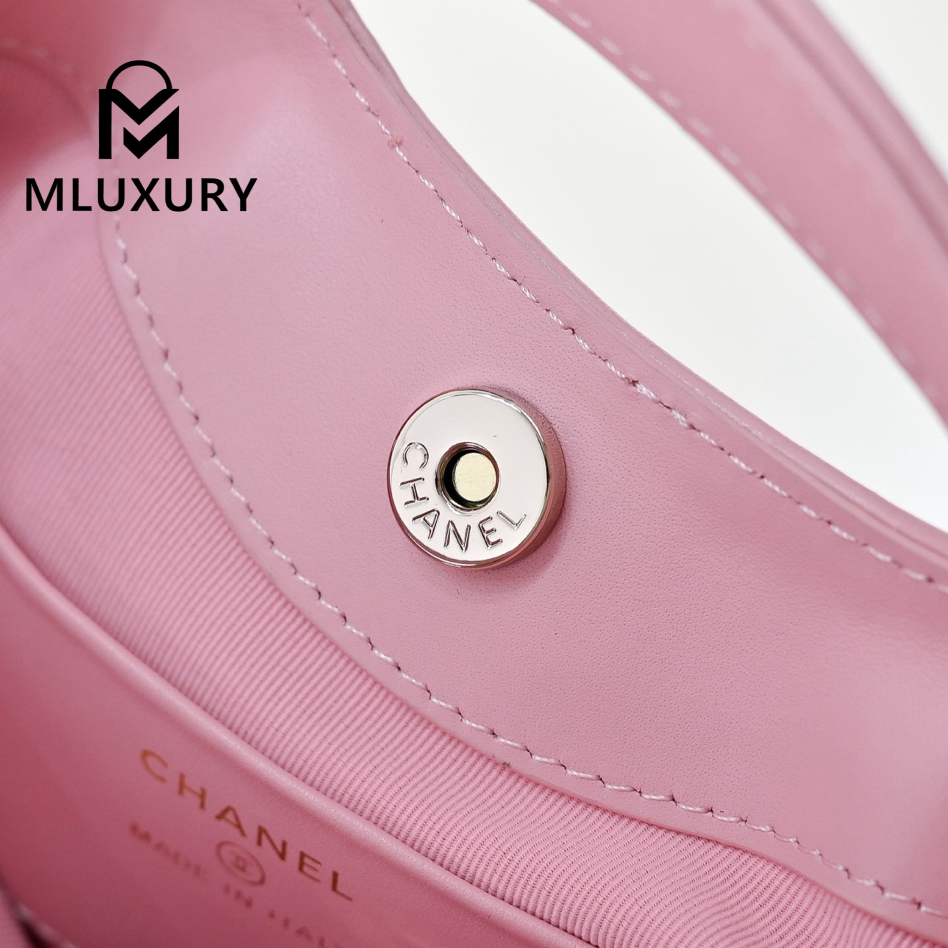 CHANEL 24S 31bag nano, Pink