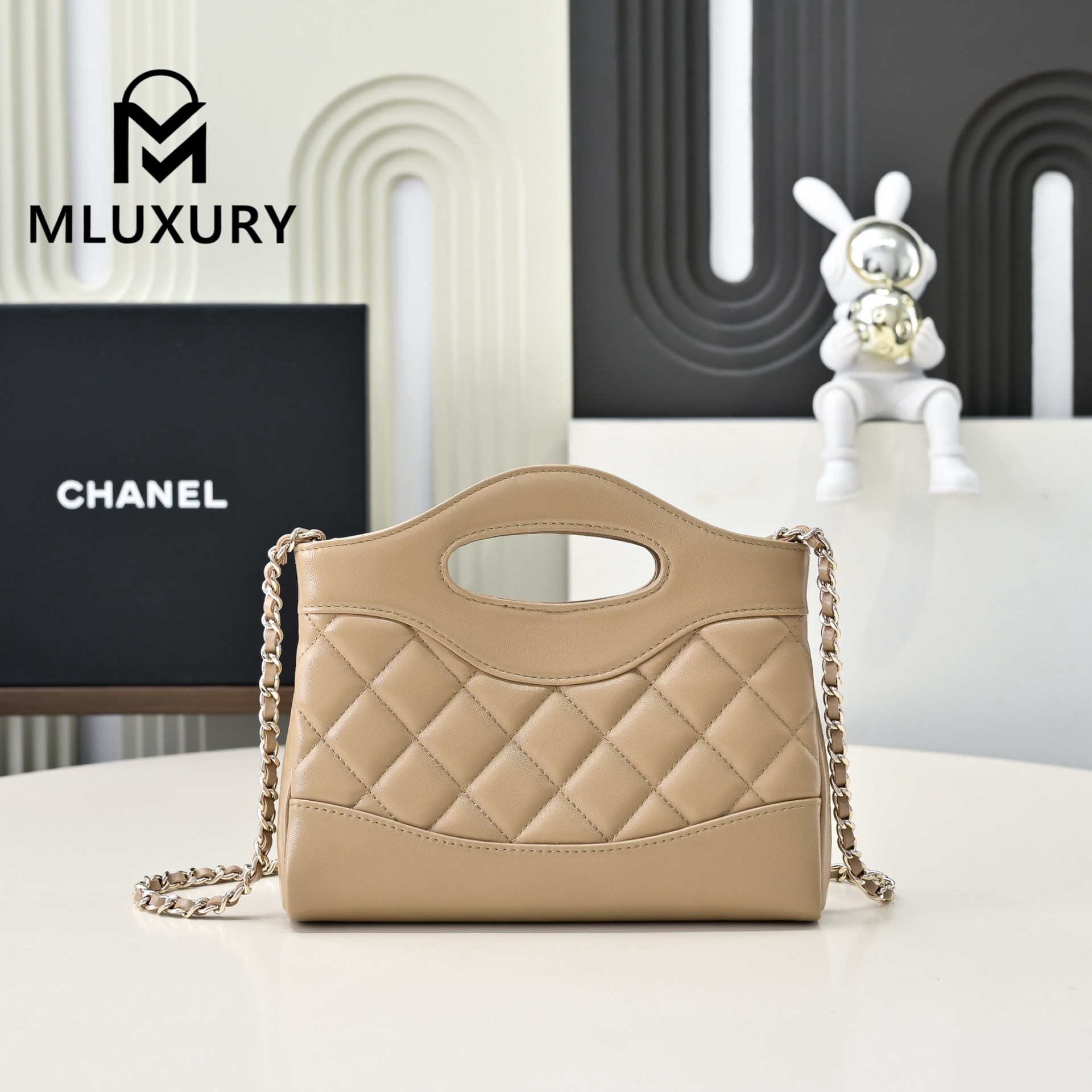 CHANEL 24S 31bag nano, Milk Tea Apricot