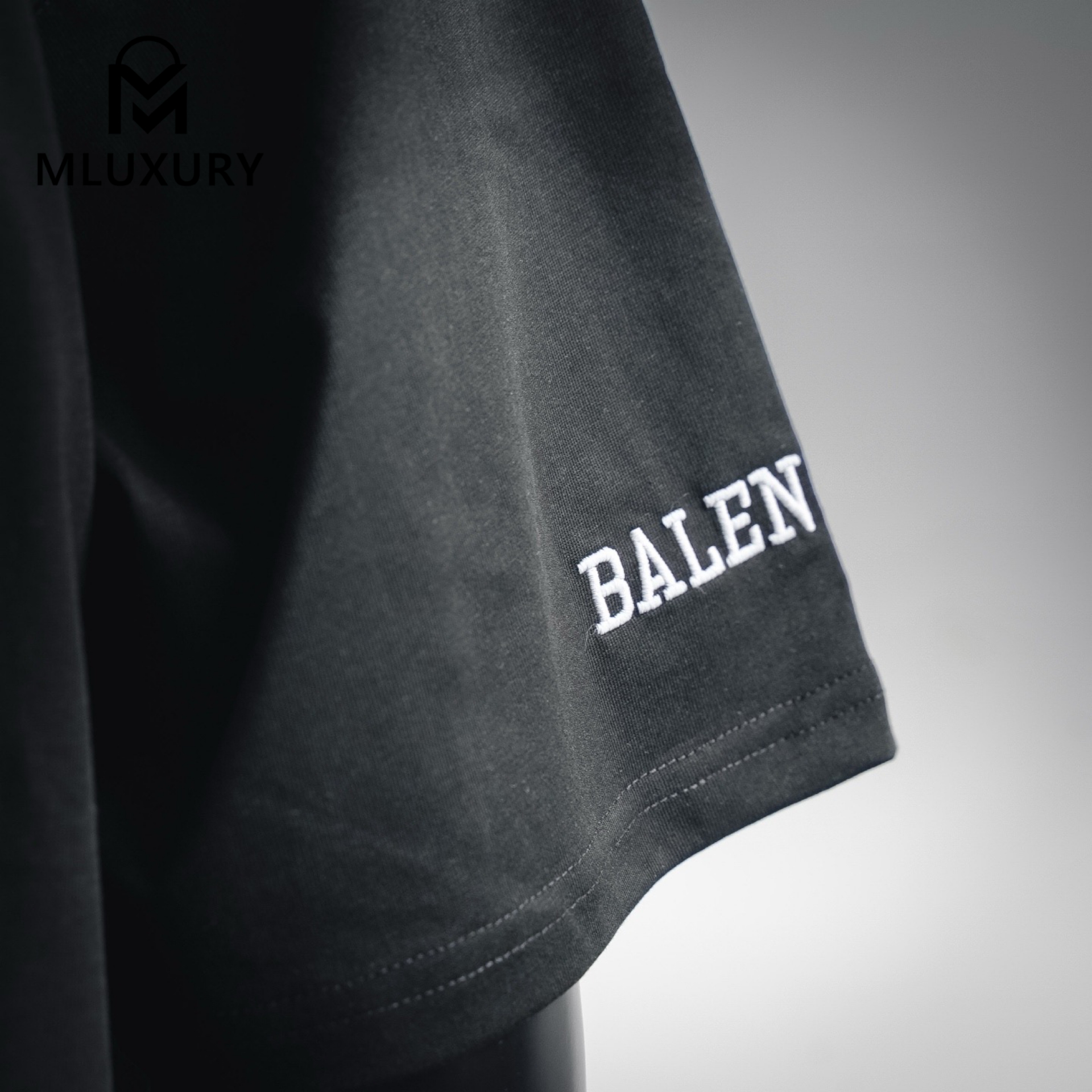 Balenciaga 26ss 3M Embroidered Manchester United Logo Short-Sleeve T-Shirt