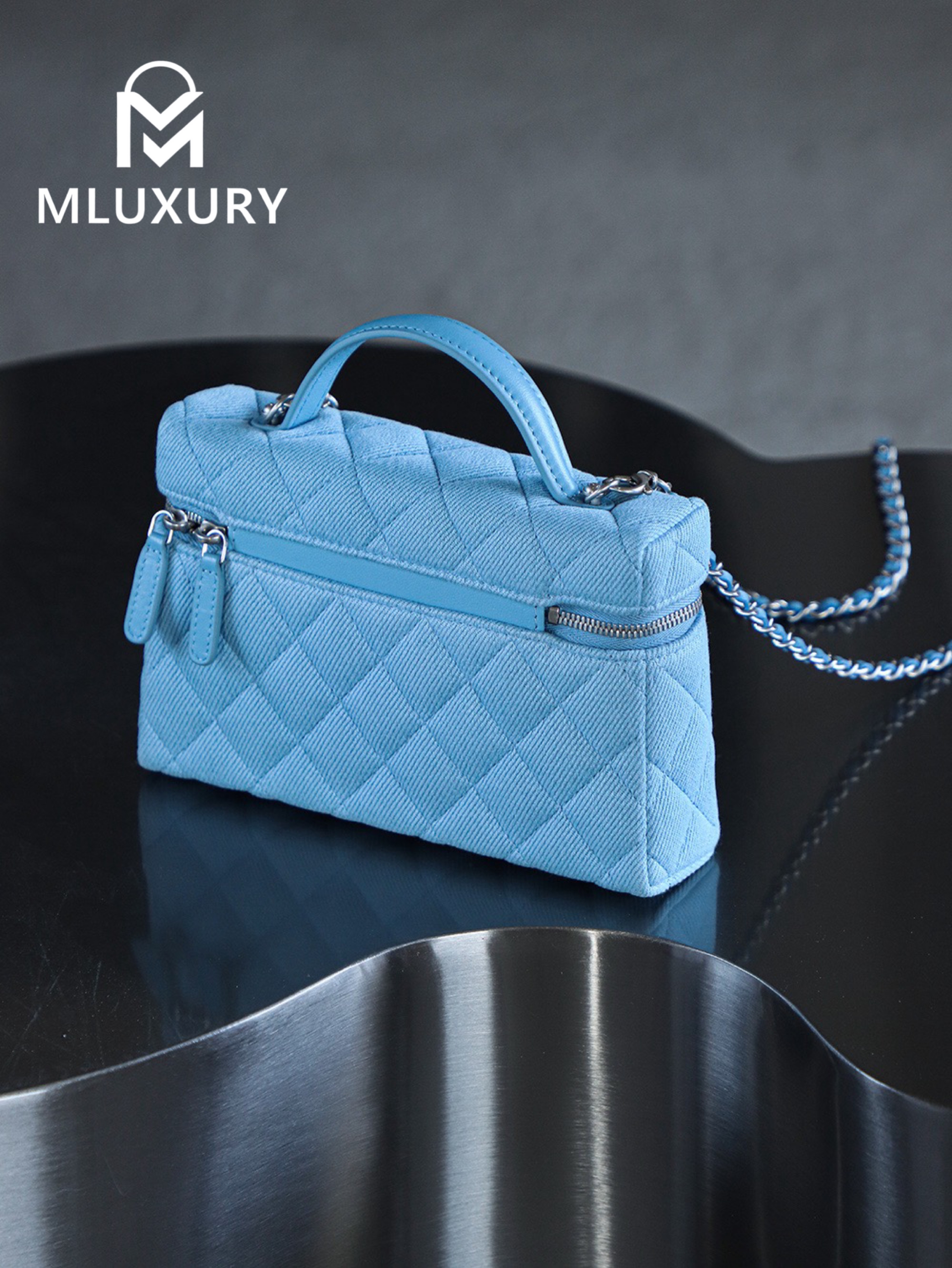 CHANEL 25P Denim Lunchbox Bag