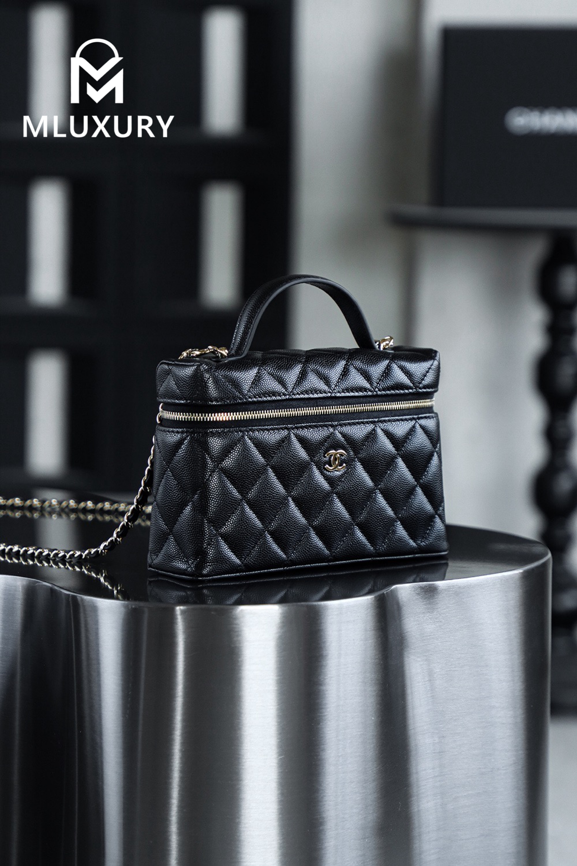 CHANEL 25P LP Lunchbox Bag