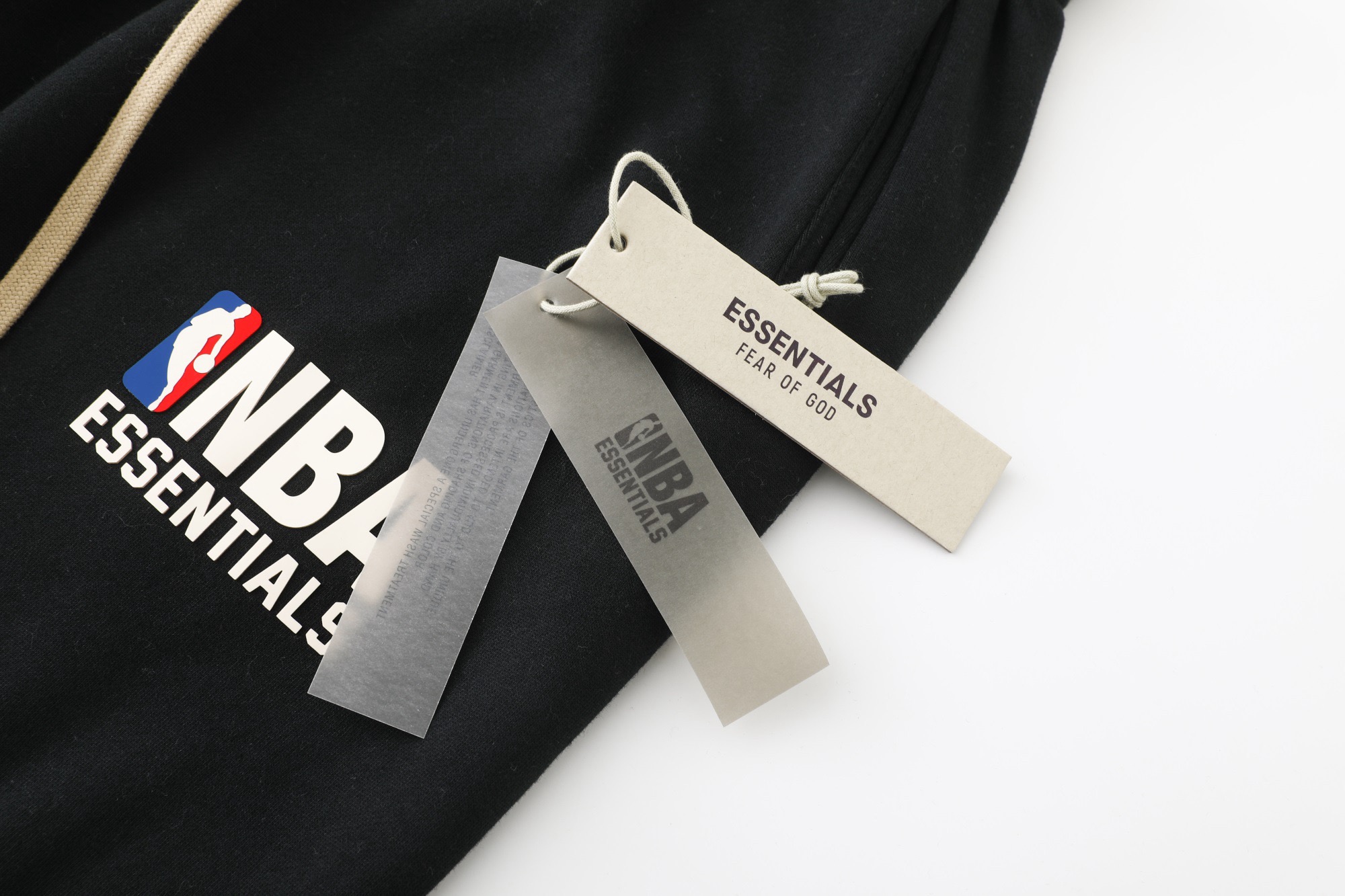Fear of God Essentials fog x NBA collaboration FW24 Essentials NBA Tee Silicone Logo Series Trousers