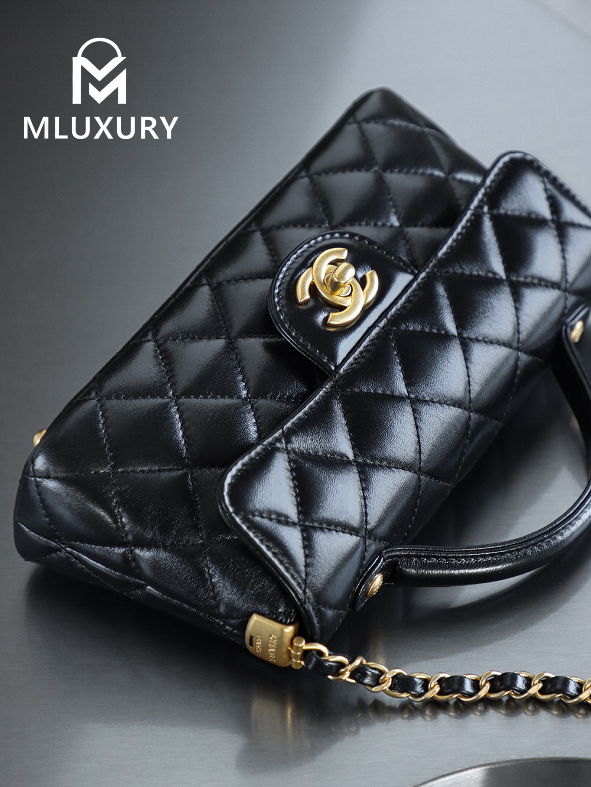 CHANEL 25P Horizontal Kelly Mini