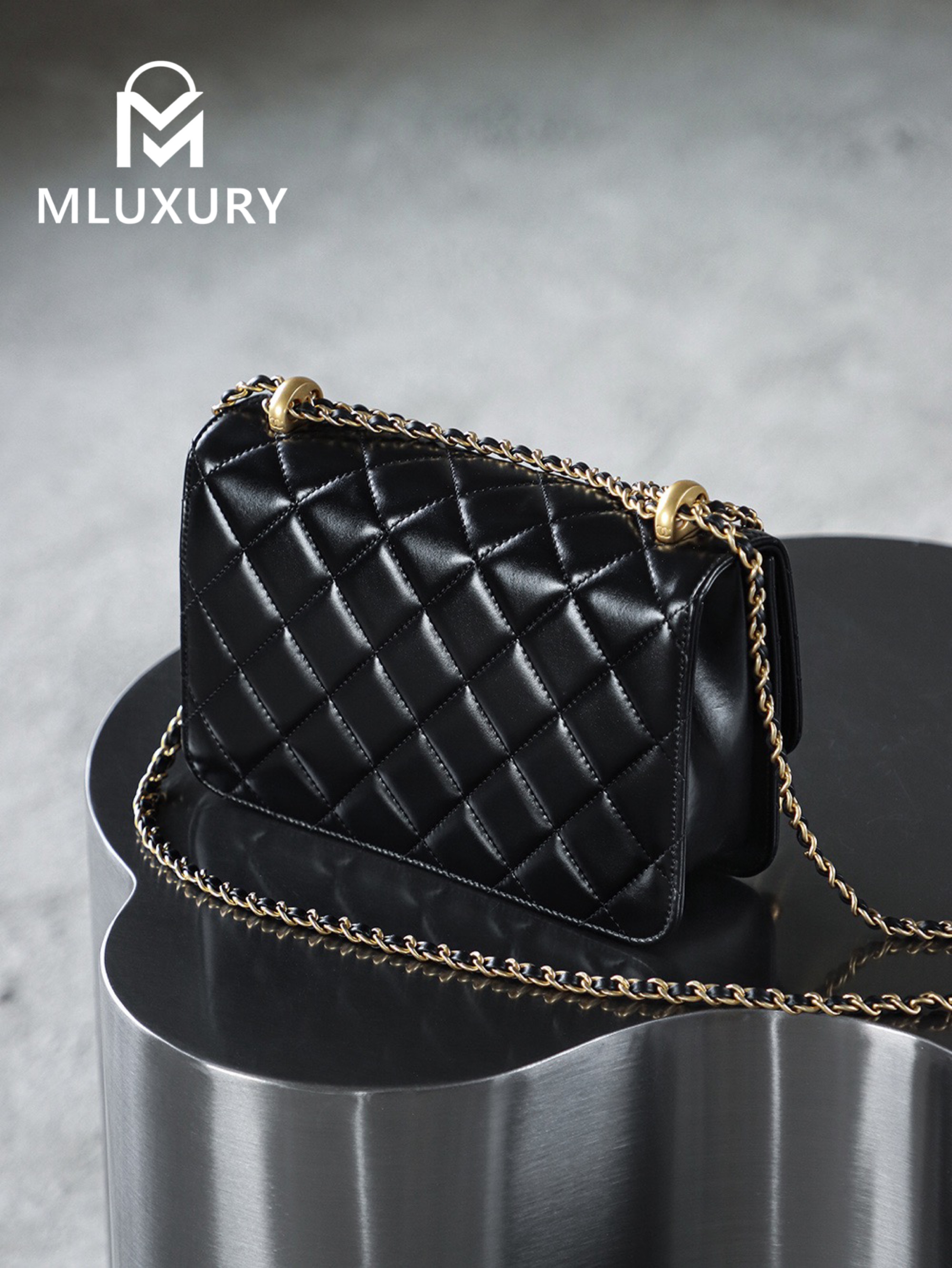 CHANEL 24C Double Gold Bead Medium