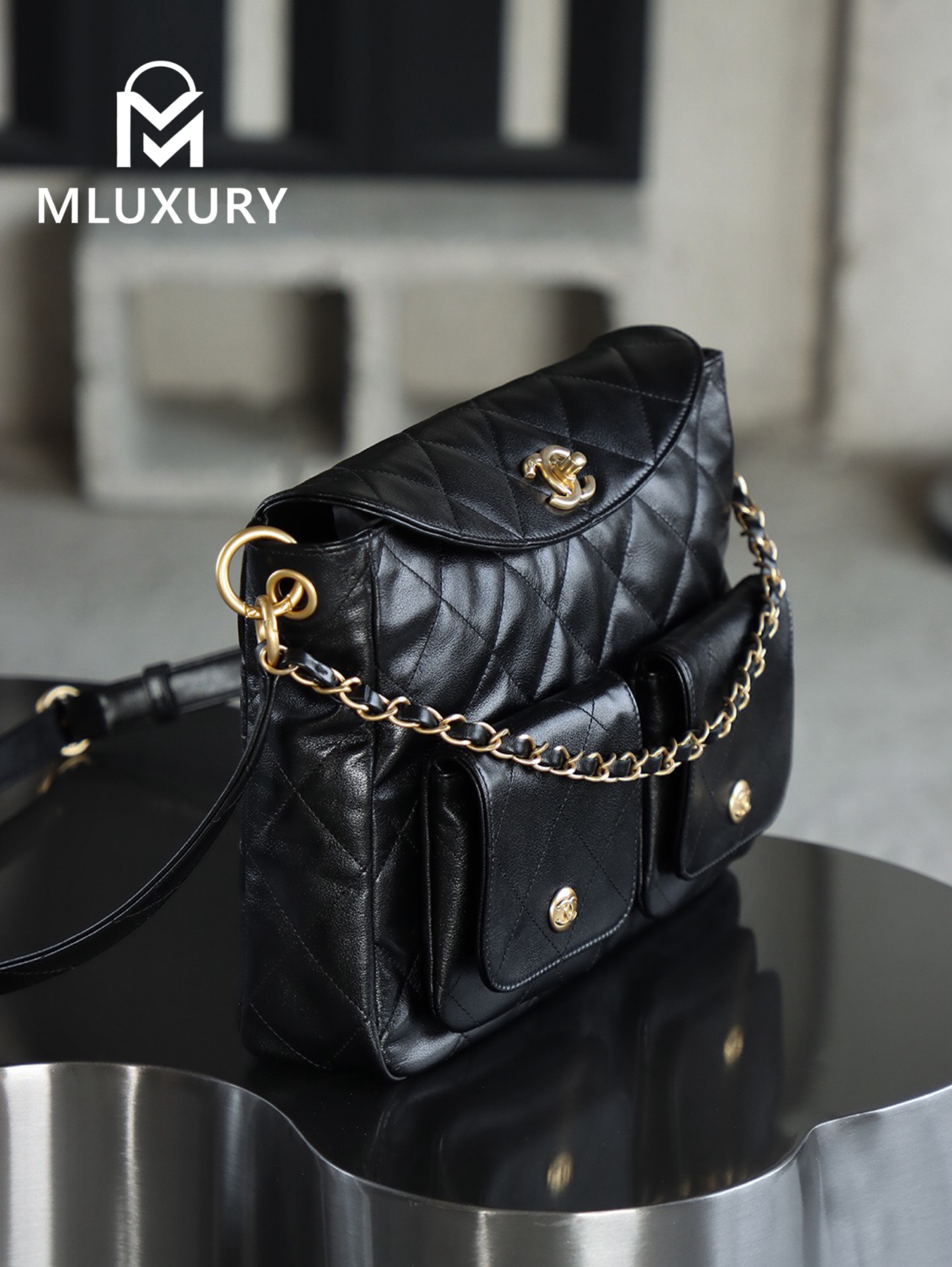 CHANEL 24P Messenger Hobo Large