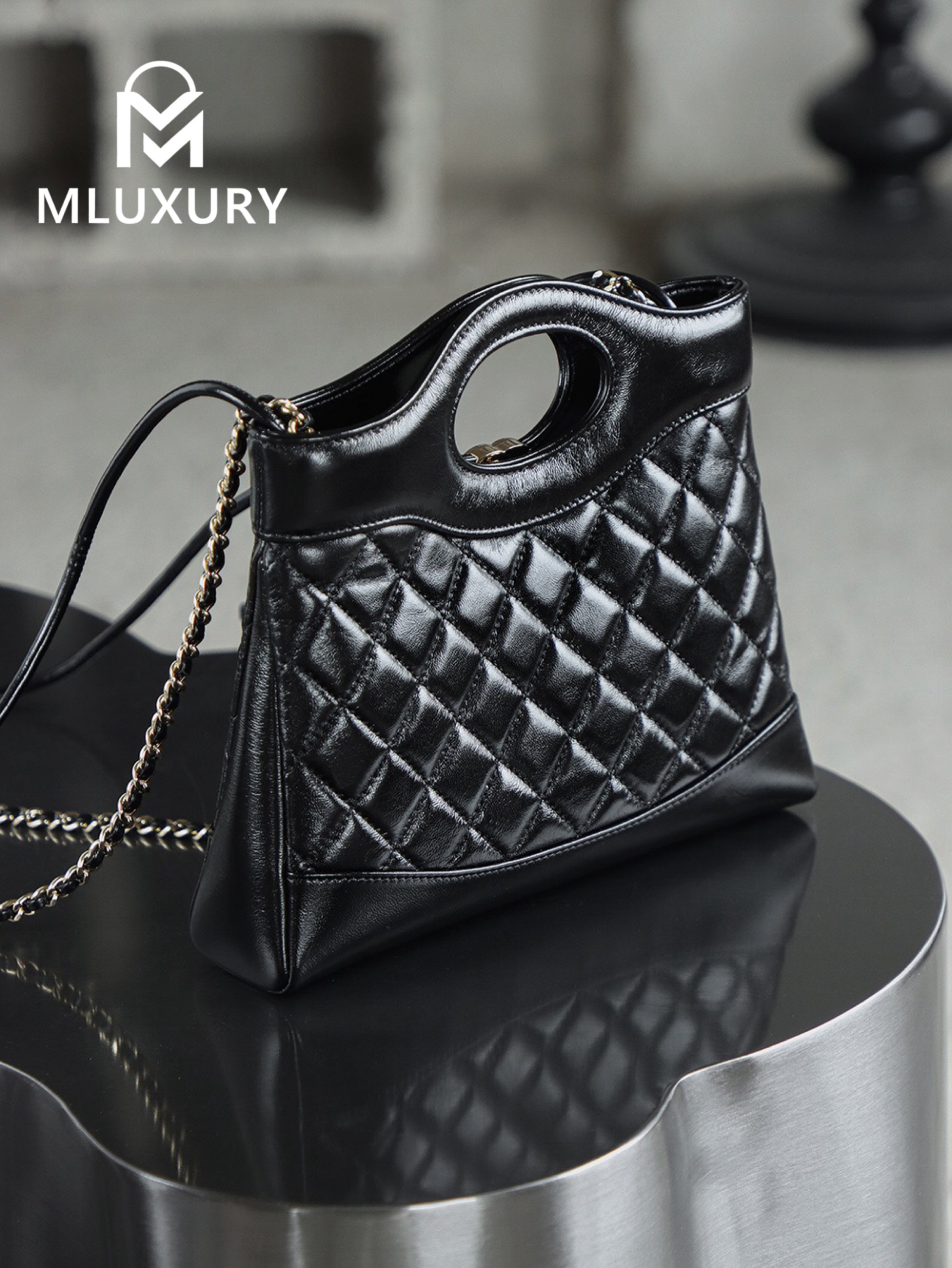 CHANEL 25P 31Bag Mini, Detachable Shoulder Strap