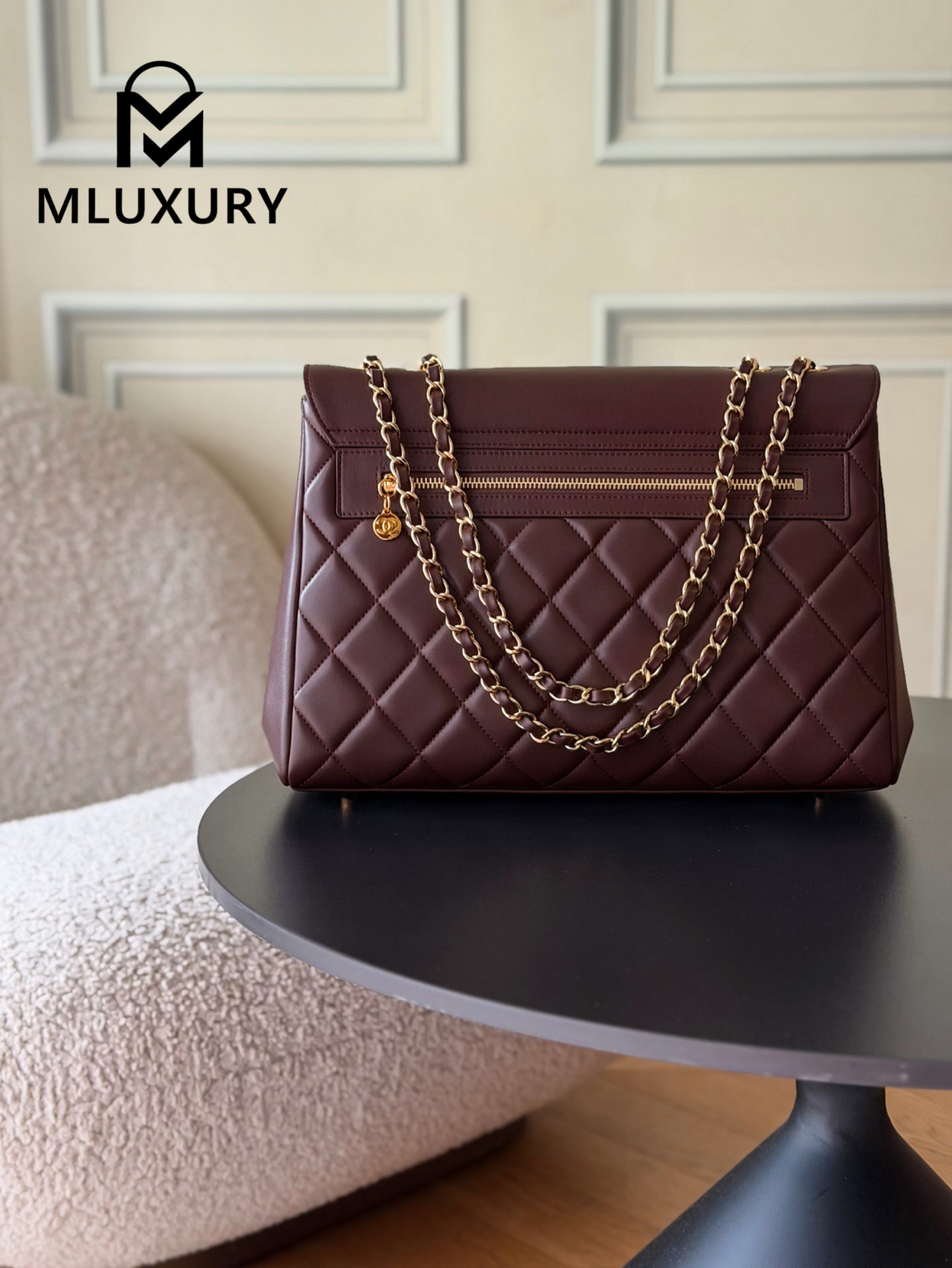 CHANEL Vintage bag, Burgundy