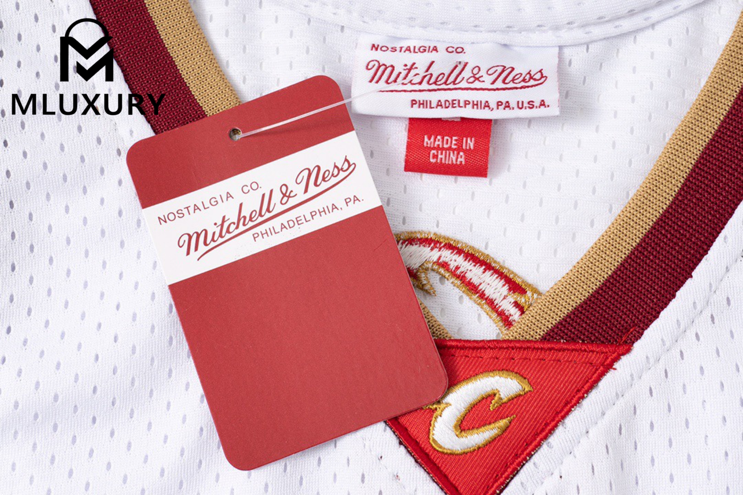 Mitchell & Ness NBA Cavaliers LeBron James NO.23 Ancient Embroidered Jersey AU Player Edition