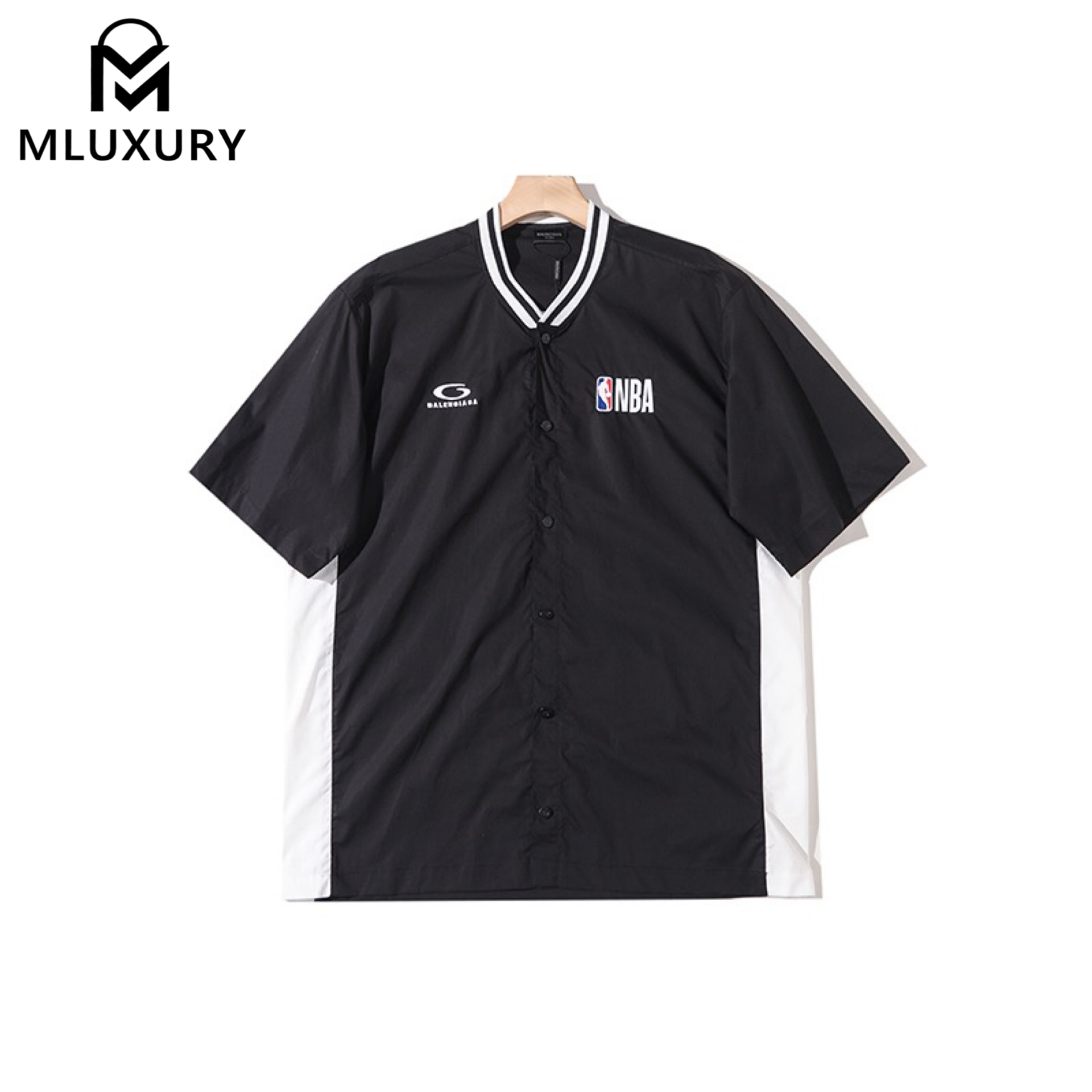 Balenciaga x NBA SS26 Collaboration Collection, Cotton Poplin Short-sleeved, color-blocked V-neck, straight hem [Premium Version]