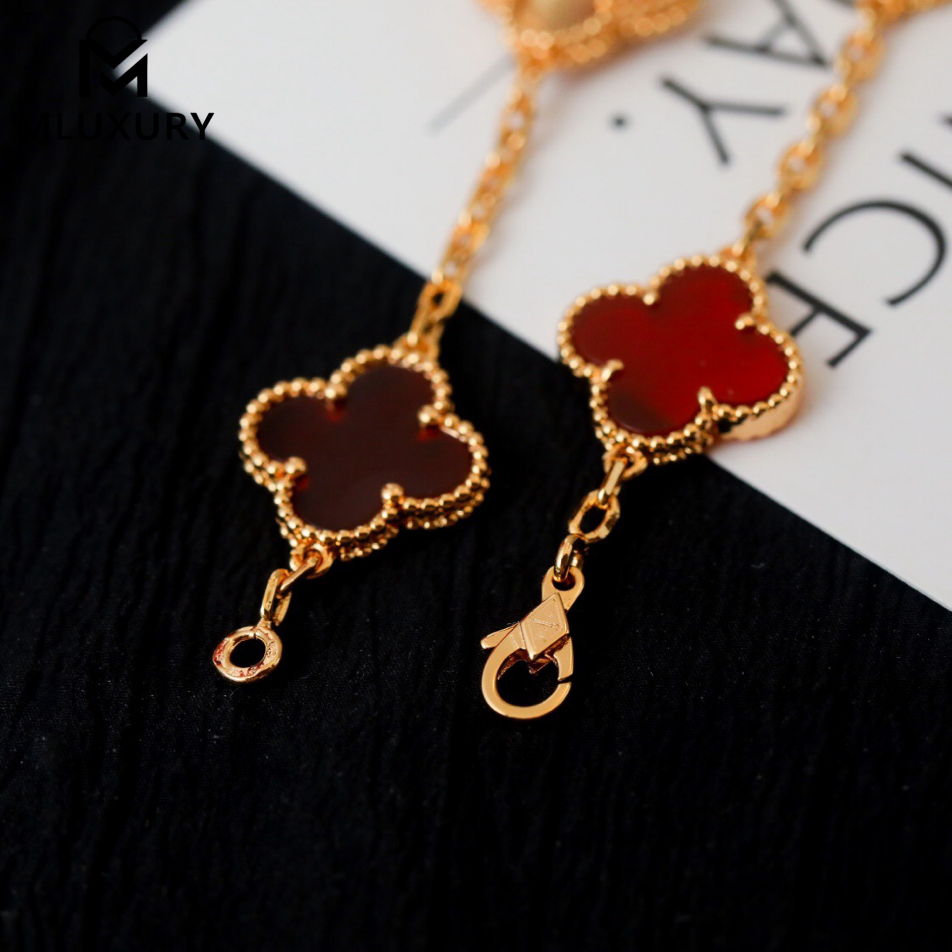 Van Cleef & Arpels Carnelian Four-Leaf Clover Bracelet with Gem-cut Floral Design