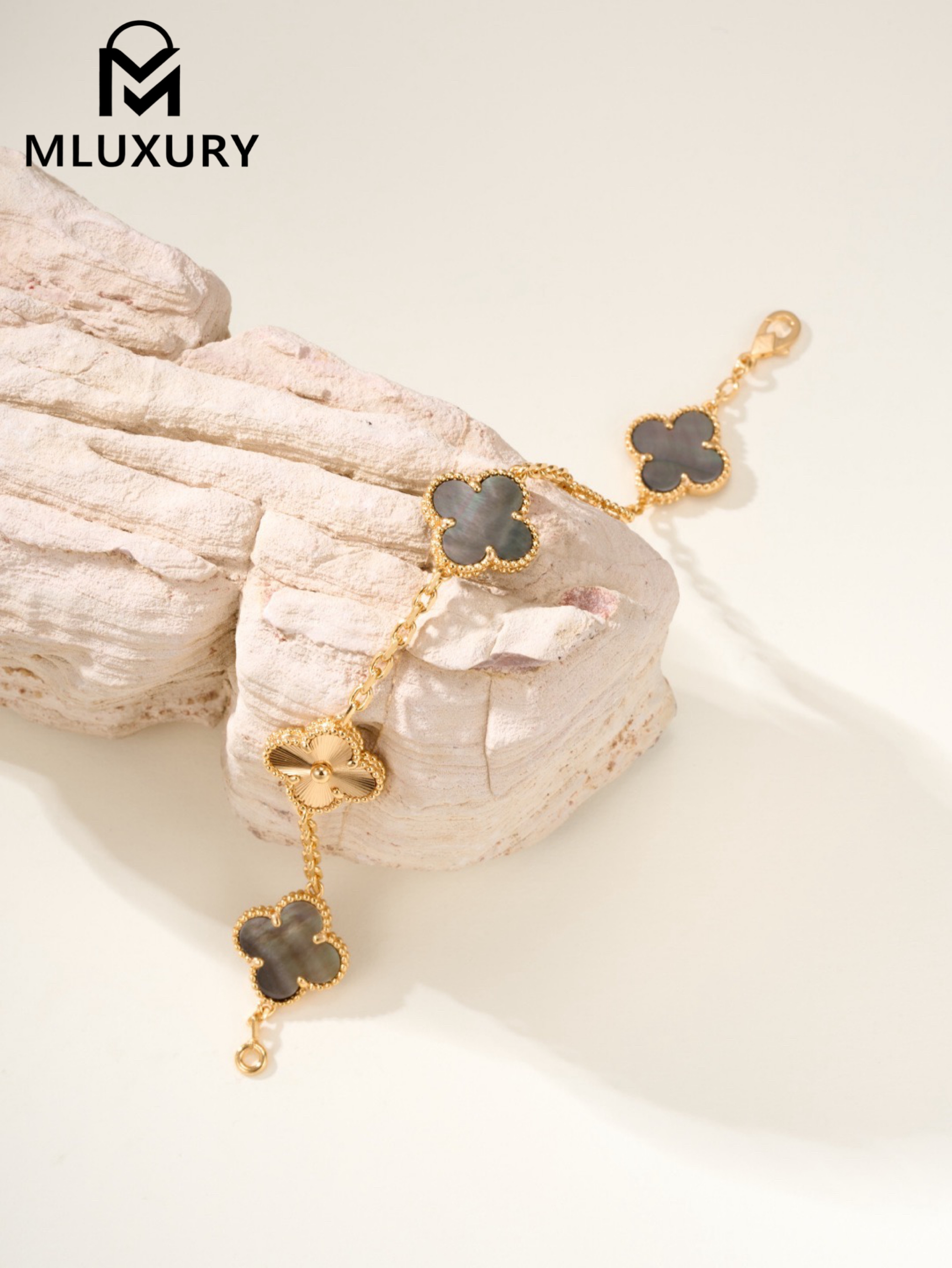 Van Cleef & Arpels Grey Mother-of-Pearl Floral Bracelet