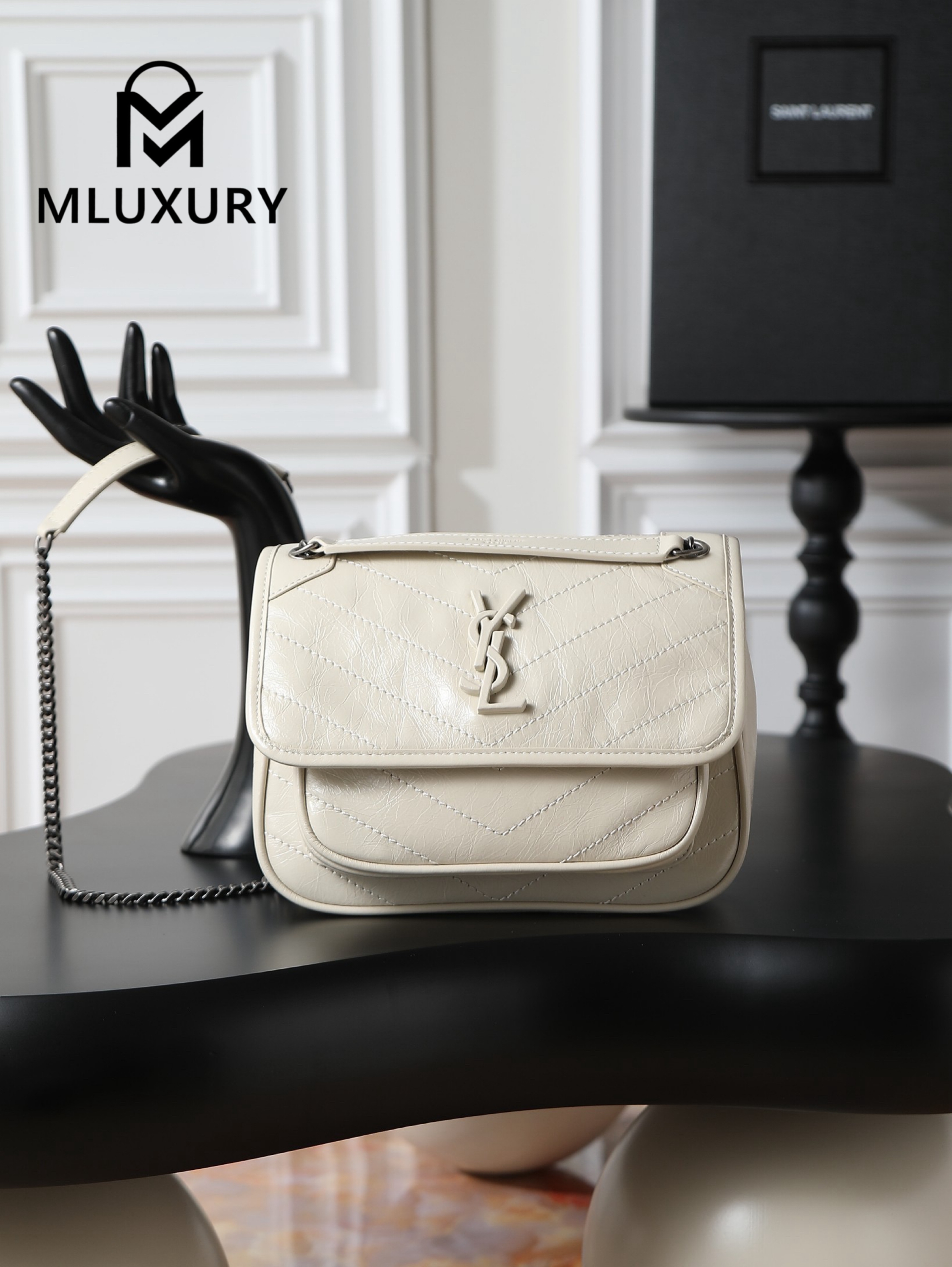 YSL Niki Off-White Waxed Leather · 22cm