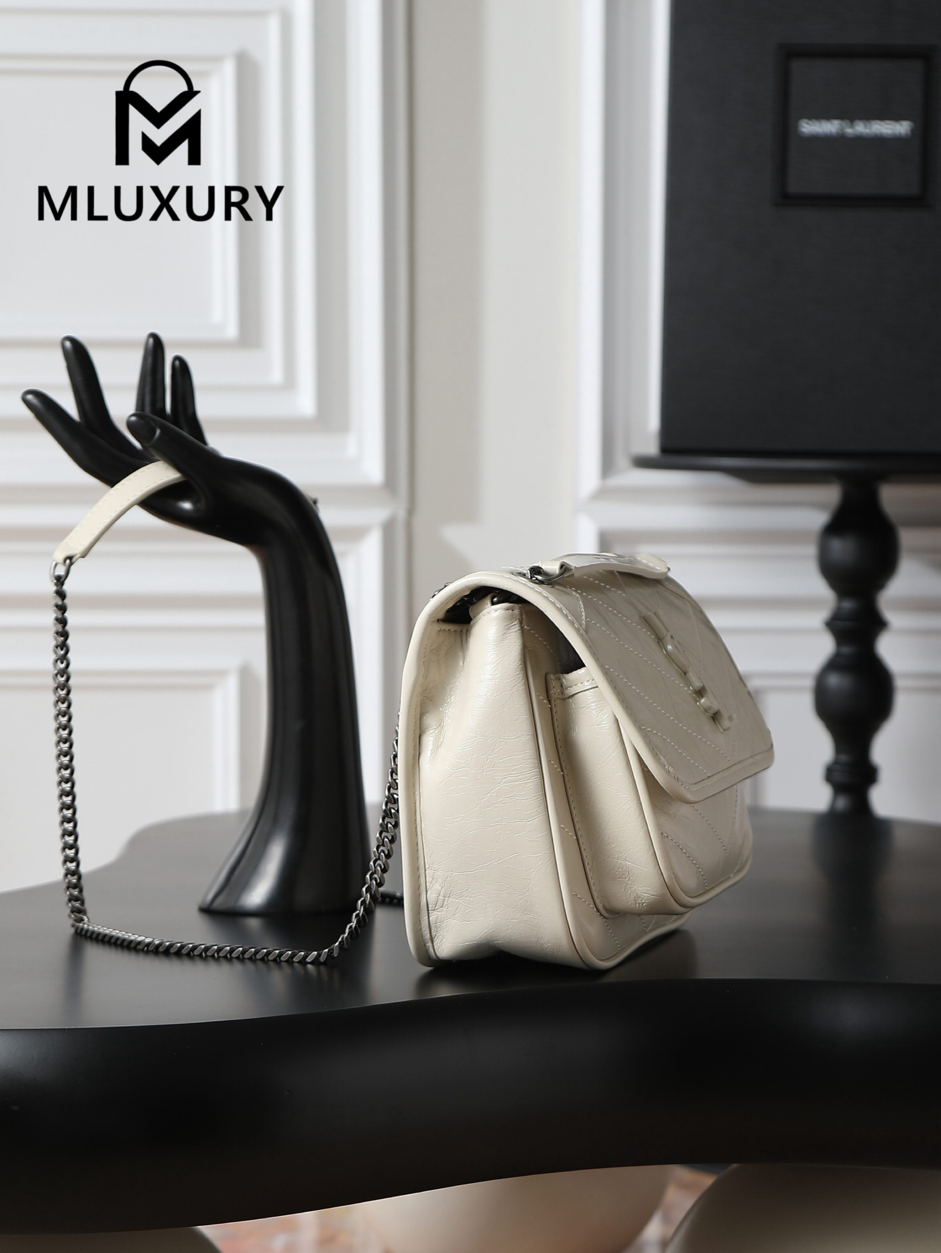 YSL Niki Off-White Waxed Leather · 22cm