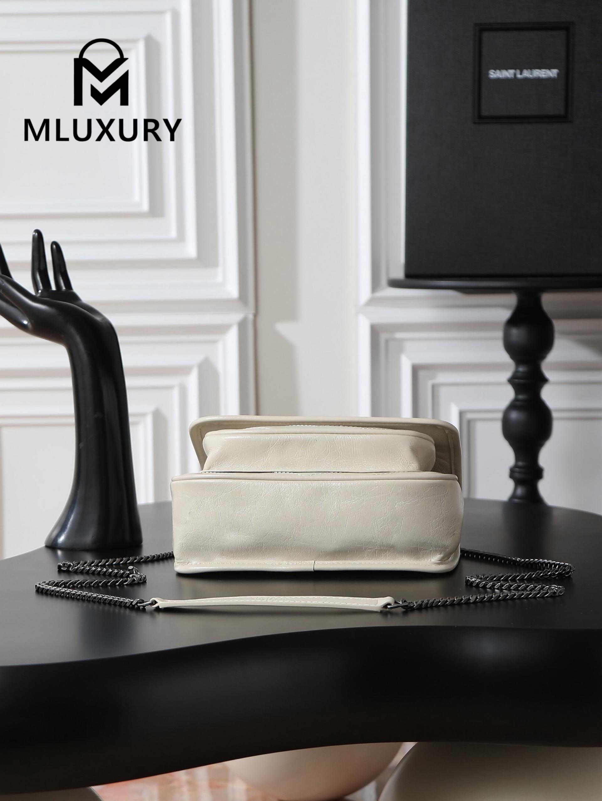 YSL Niki Off-White Waxed Leather · 22cm
