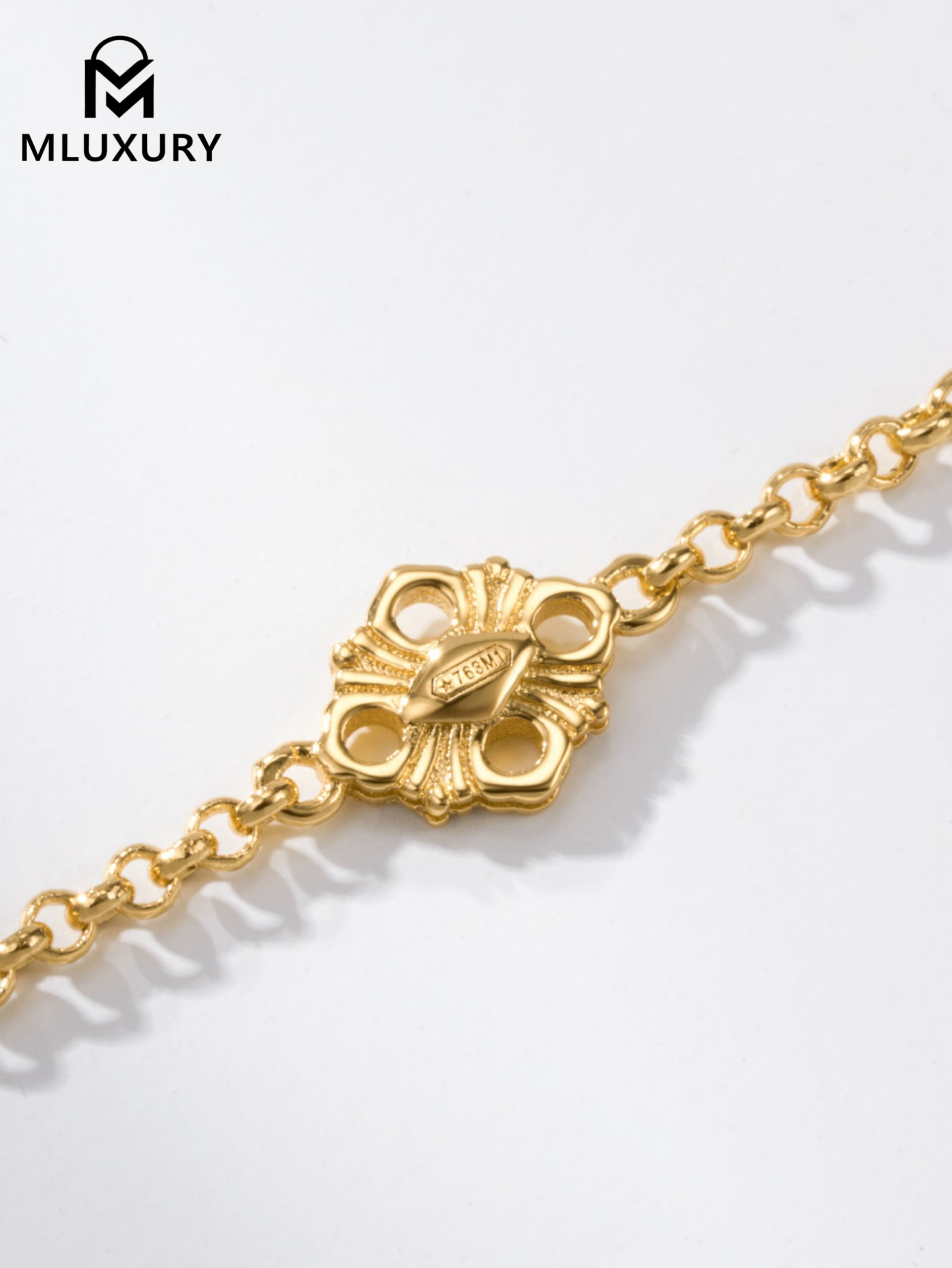 Buccellati floral pendant necklace (large size)
