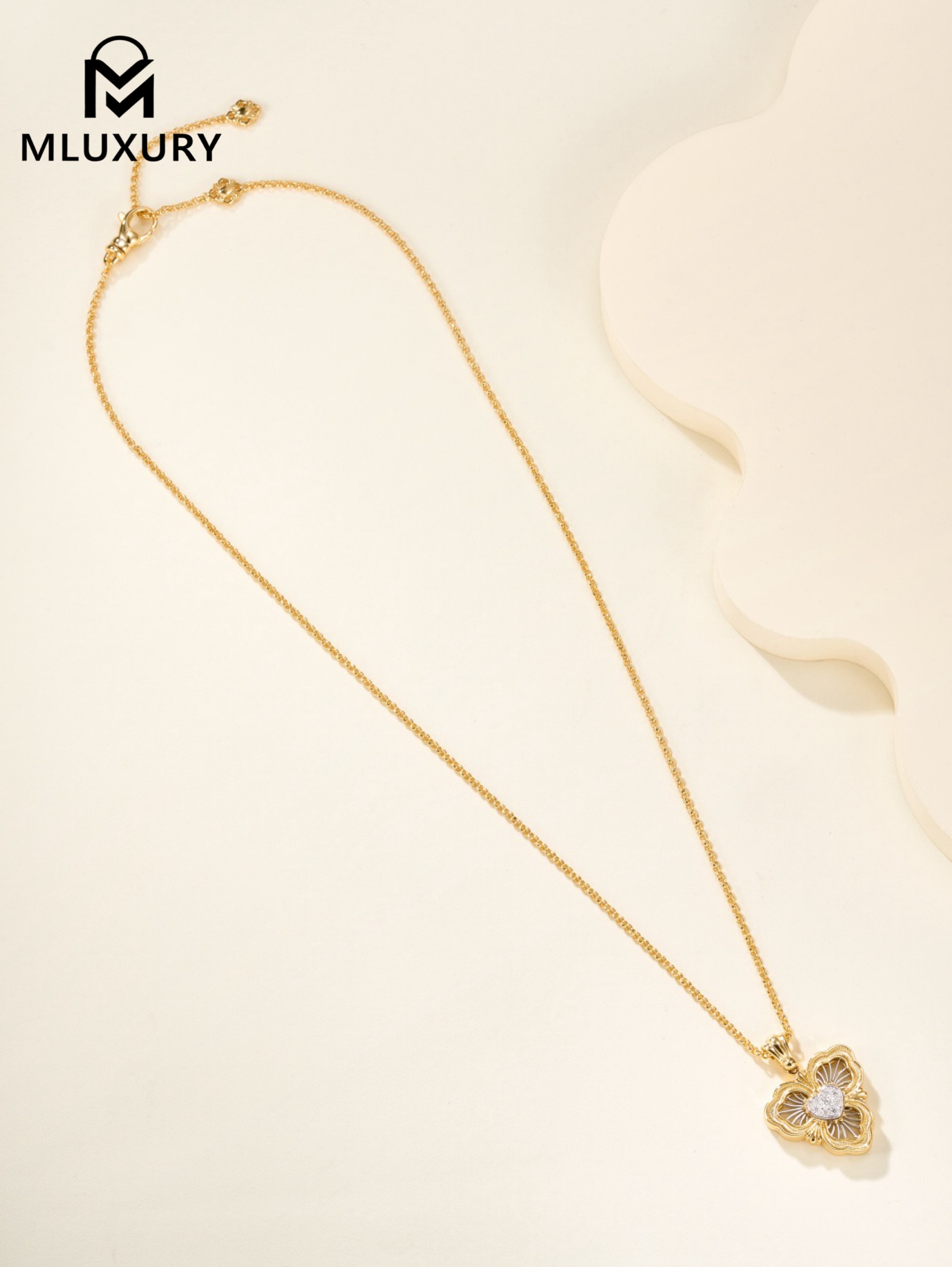 Buccellati Opera Tulle Heart-Shaped Openwork Diamond Necklace