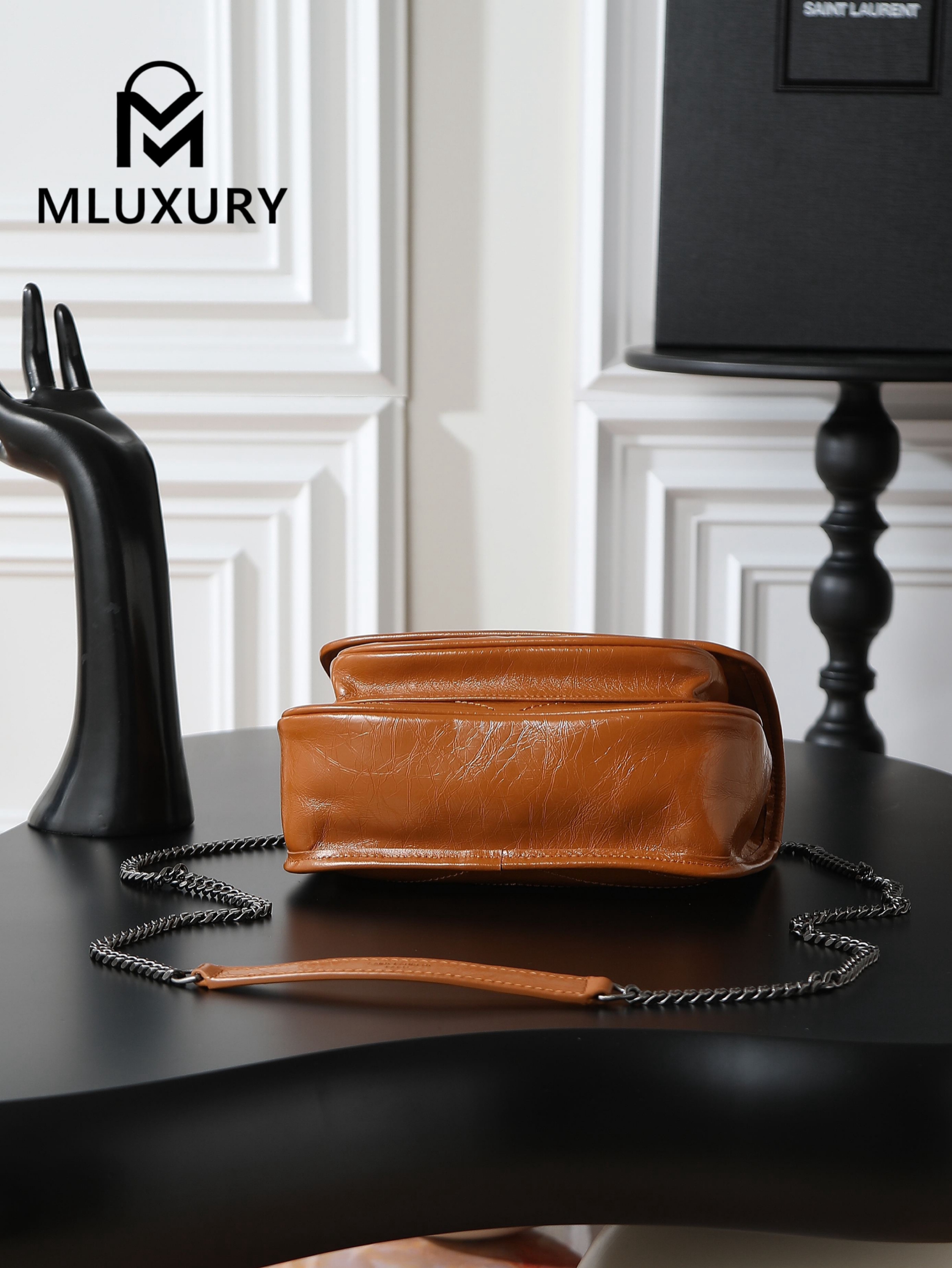 YSL Niki Tan Oil-Wax Leather · 22cm